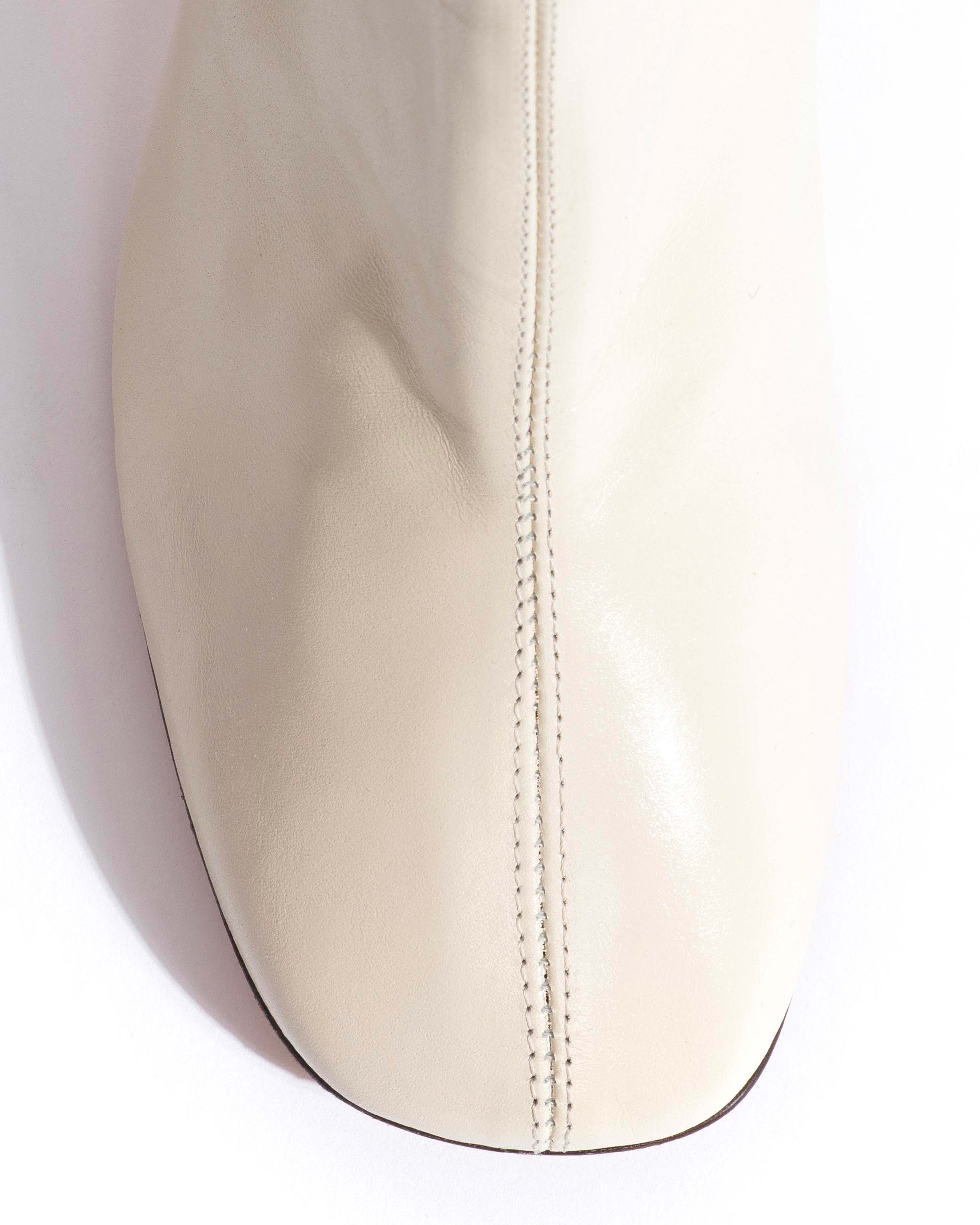 Adriana 80 Crinkled polished goat White sand - Image 5