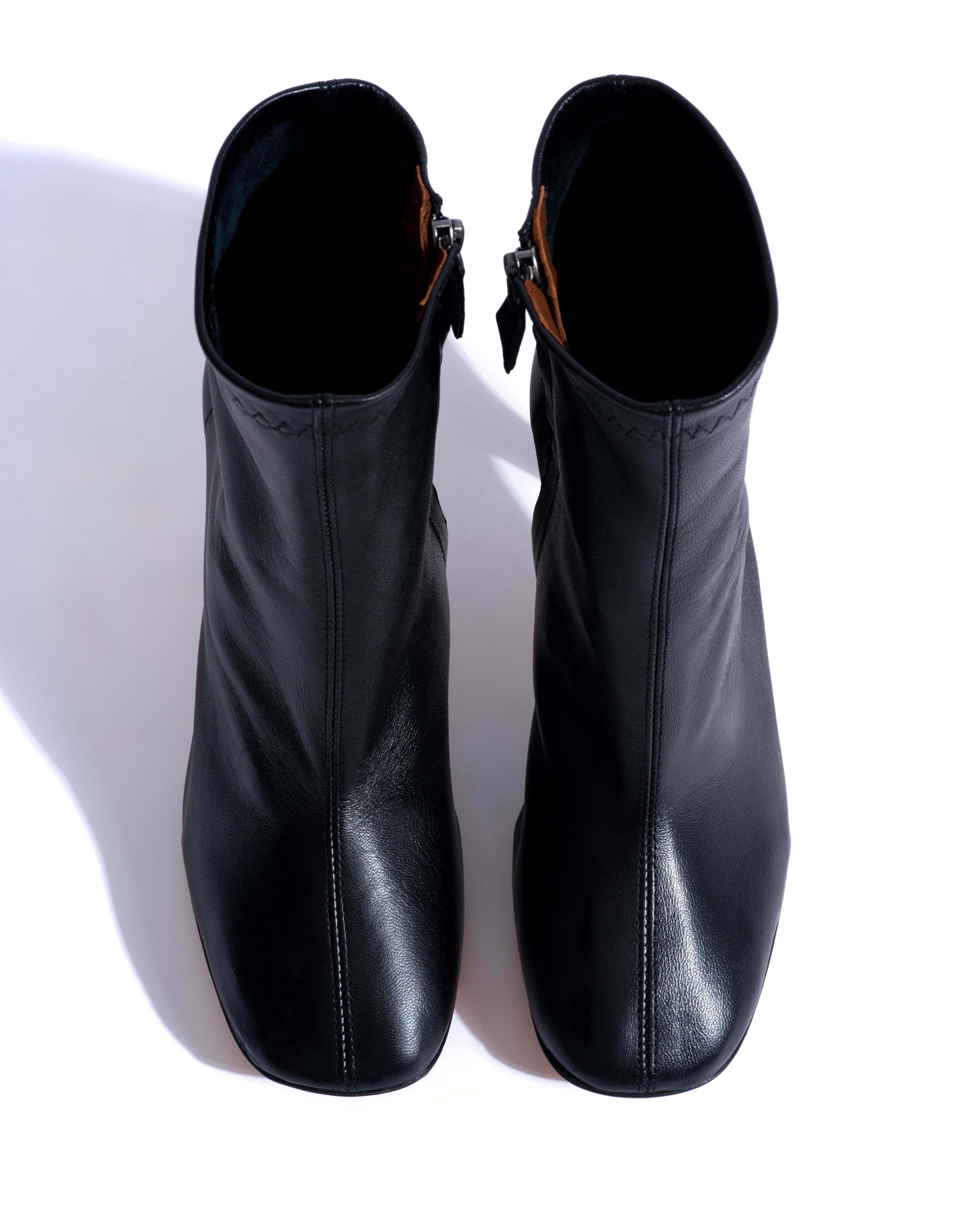 Adriana 80 Silky lamb Black - Image 4
