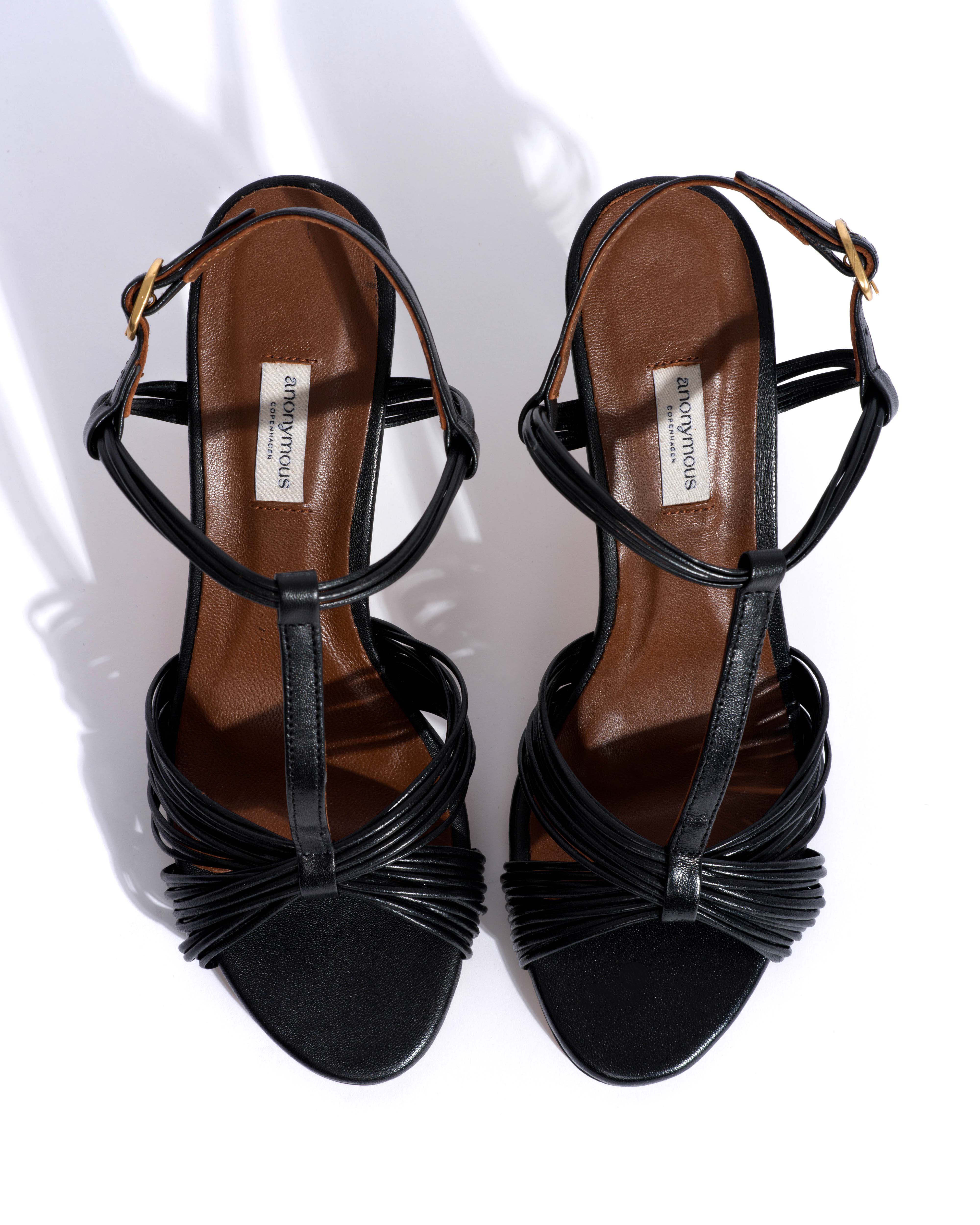 Alessandra 75 Shiny lamb Black - Image 4