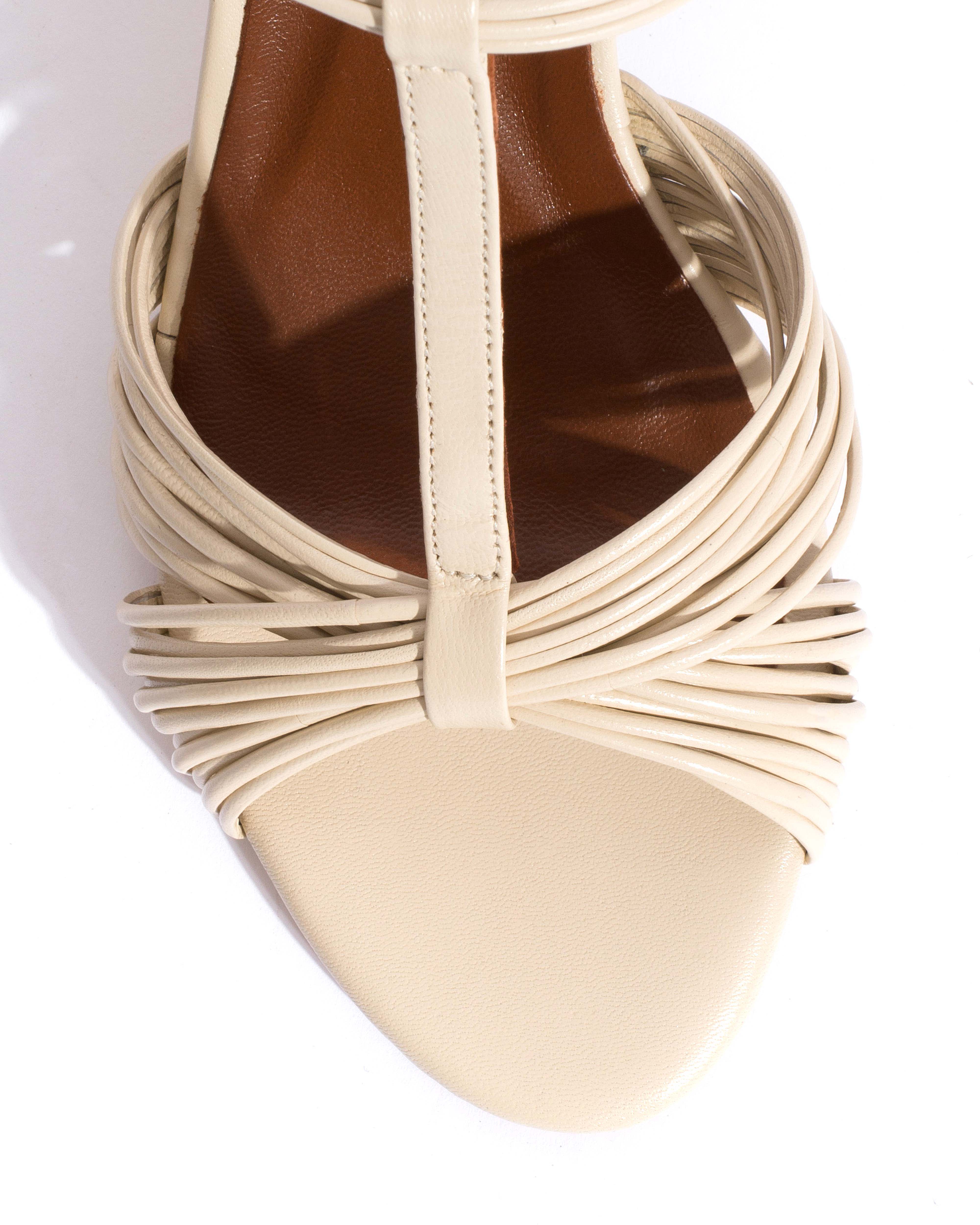 Alessandra 75 Shiny lamb White sand - Image 6