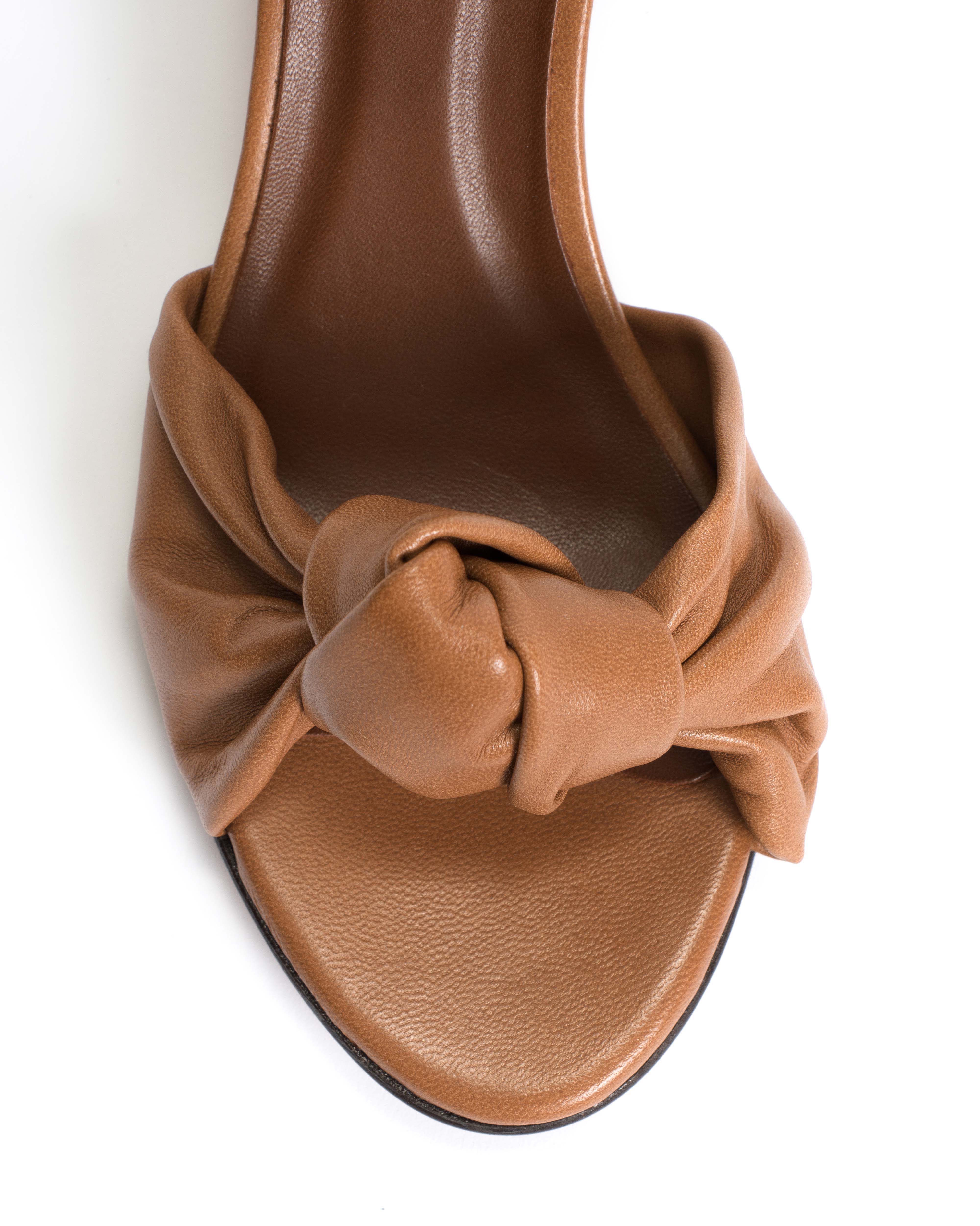 Aliza 50 stiletto Shiny lamb Caramel - Image 6