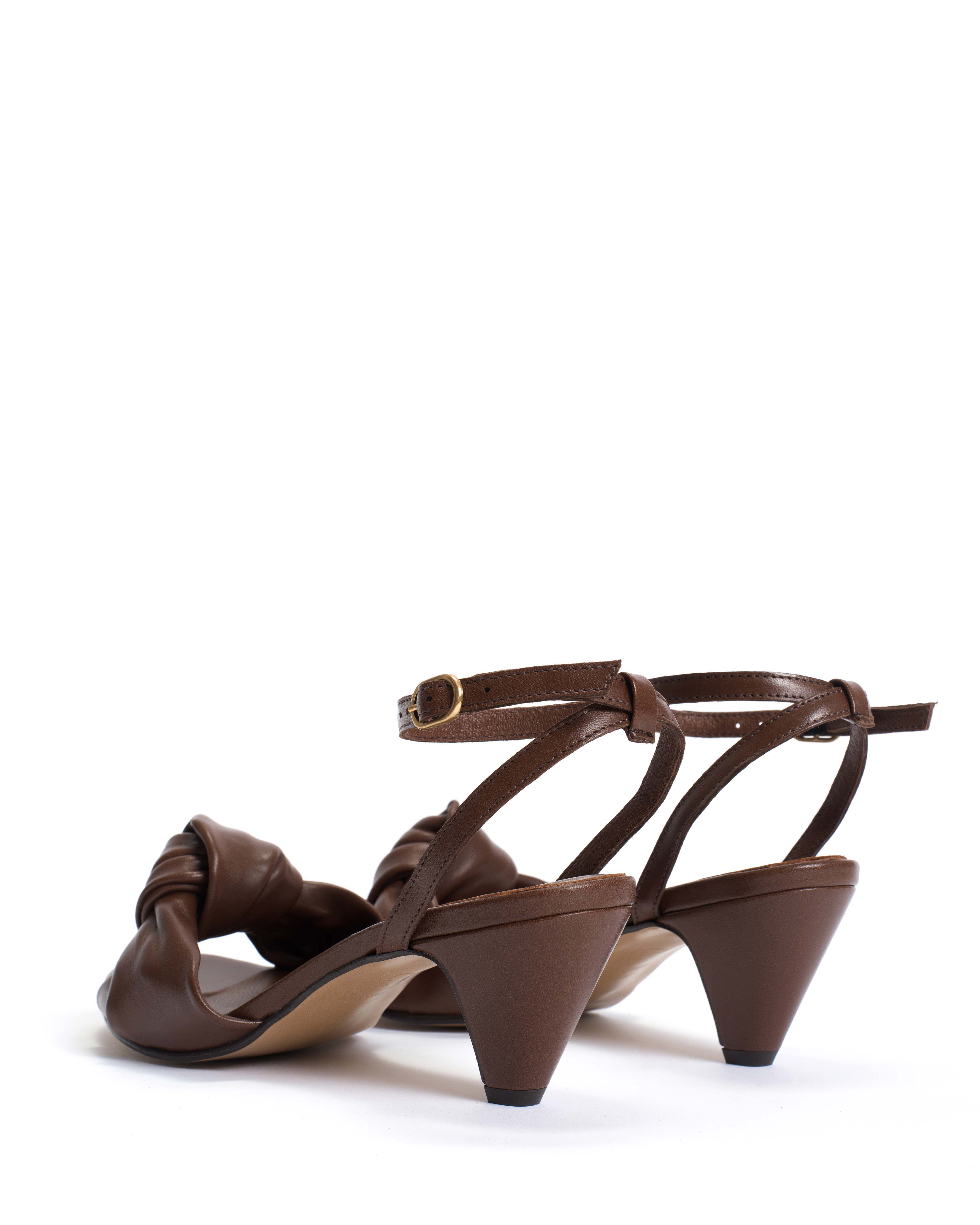 Aliza 50 stiletto Shiny lamb Chocolate - Image 4