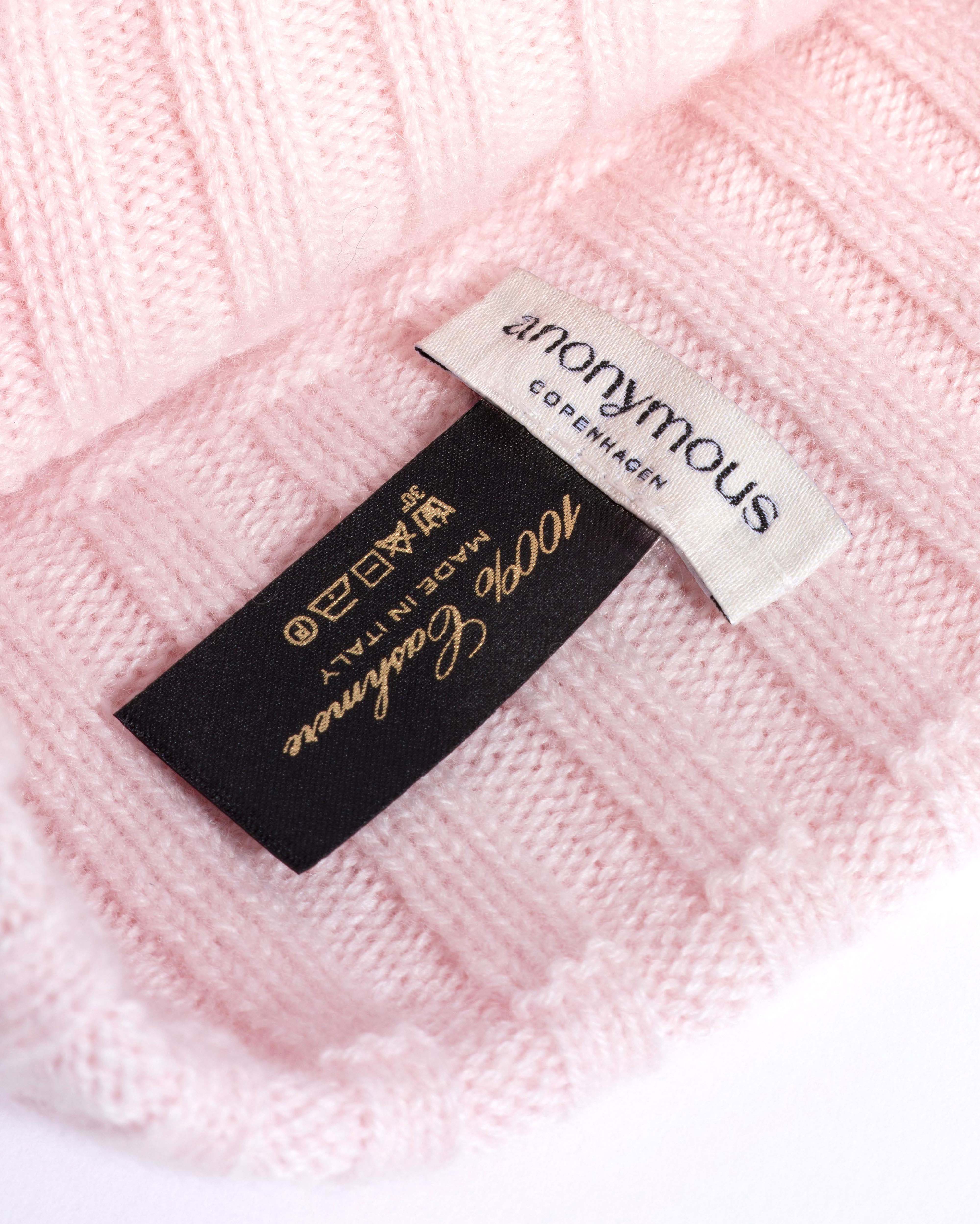 Alma cashmere beanie 100% cashmere Powder - Image 3