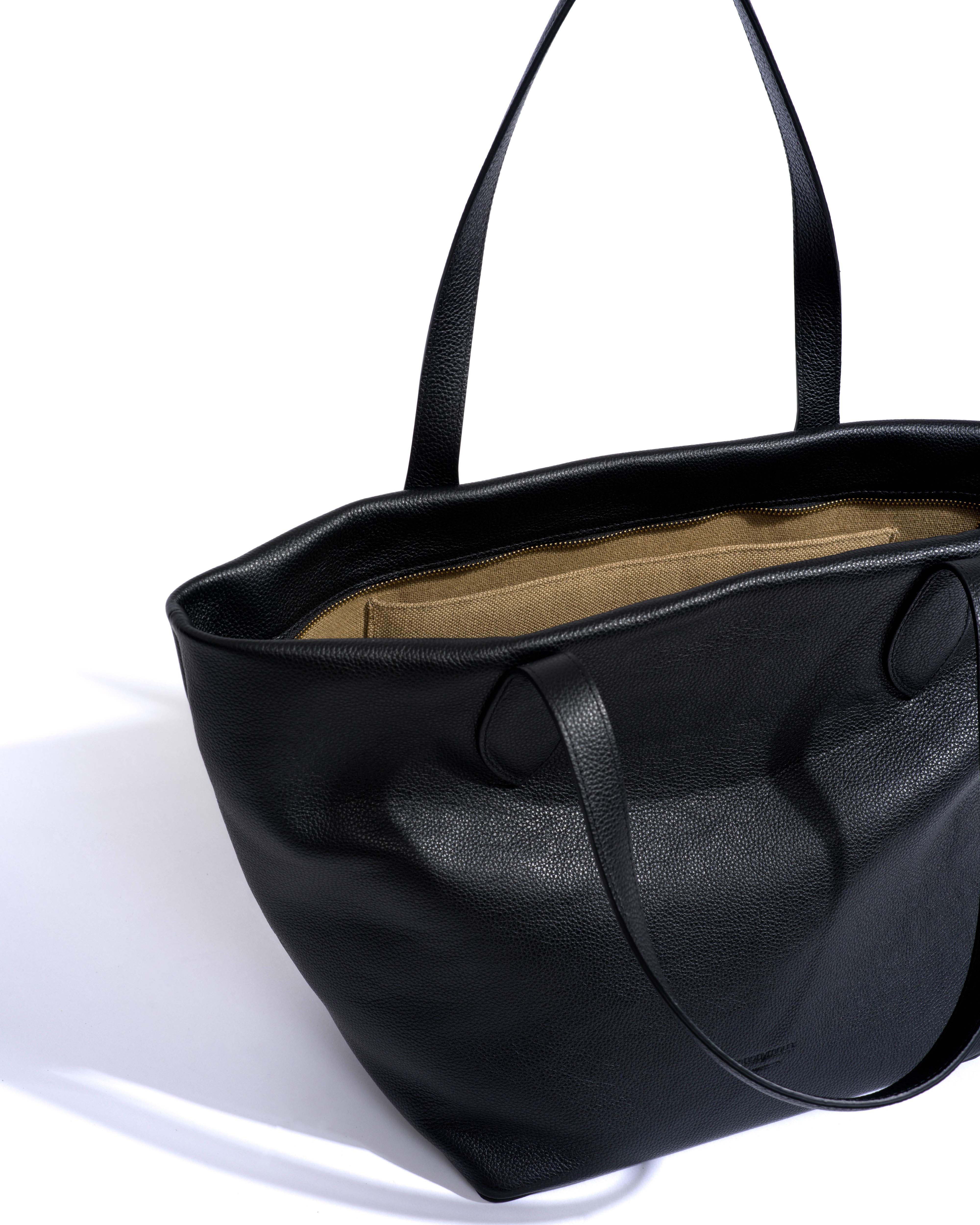 Arya carryall bag Pebbled soft calf Black - Image 4