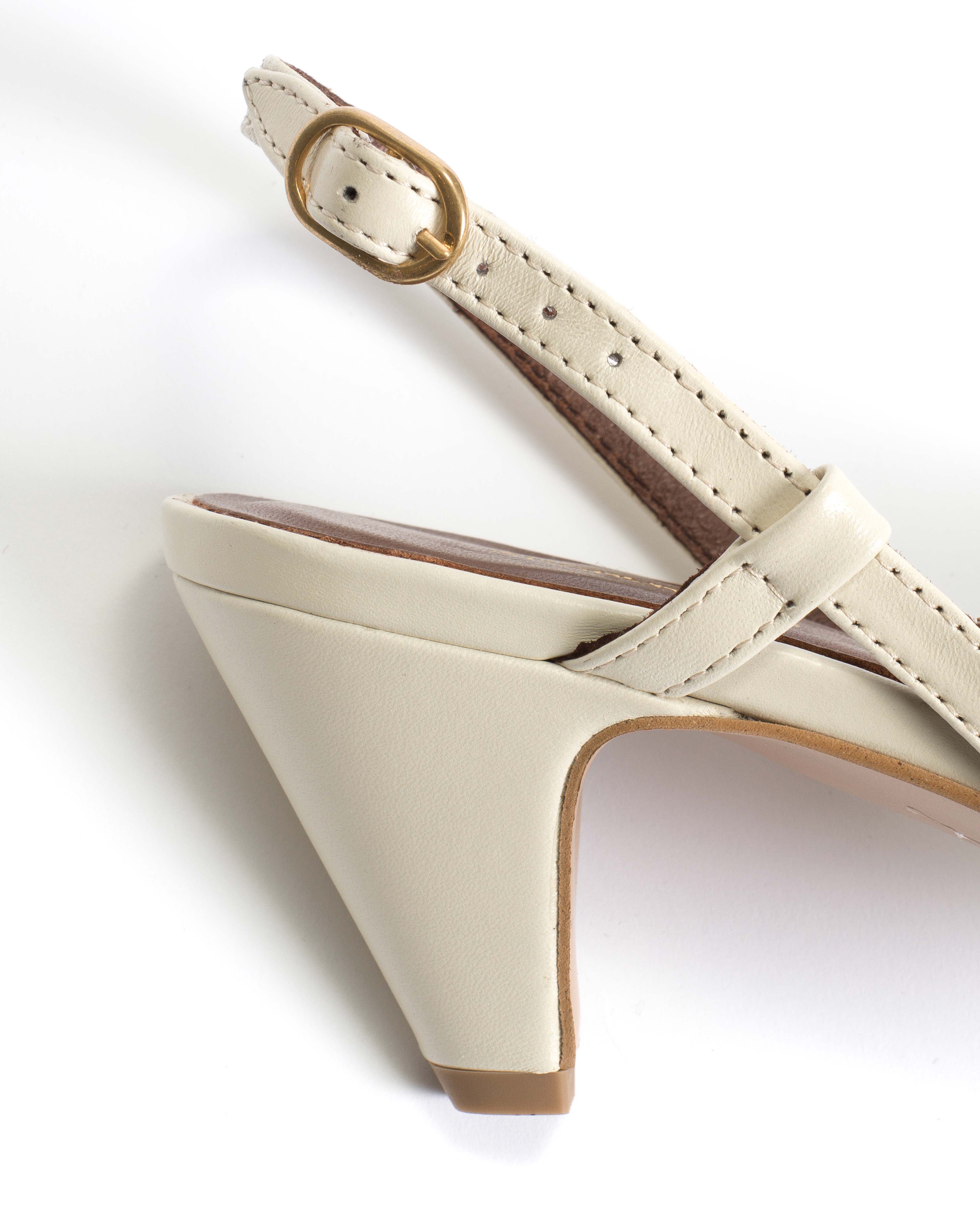 Banie 50 stiletto Shiny lamb White sand - Image 7