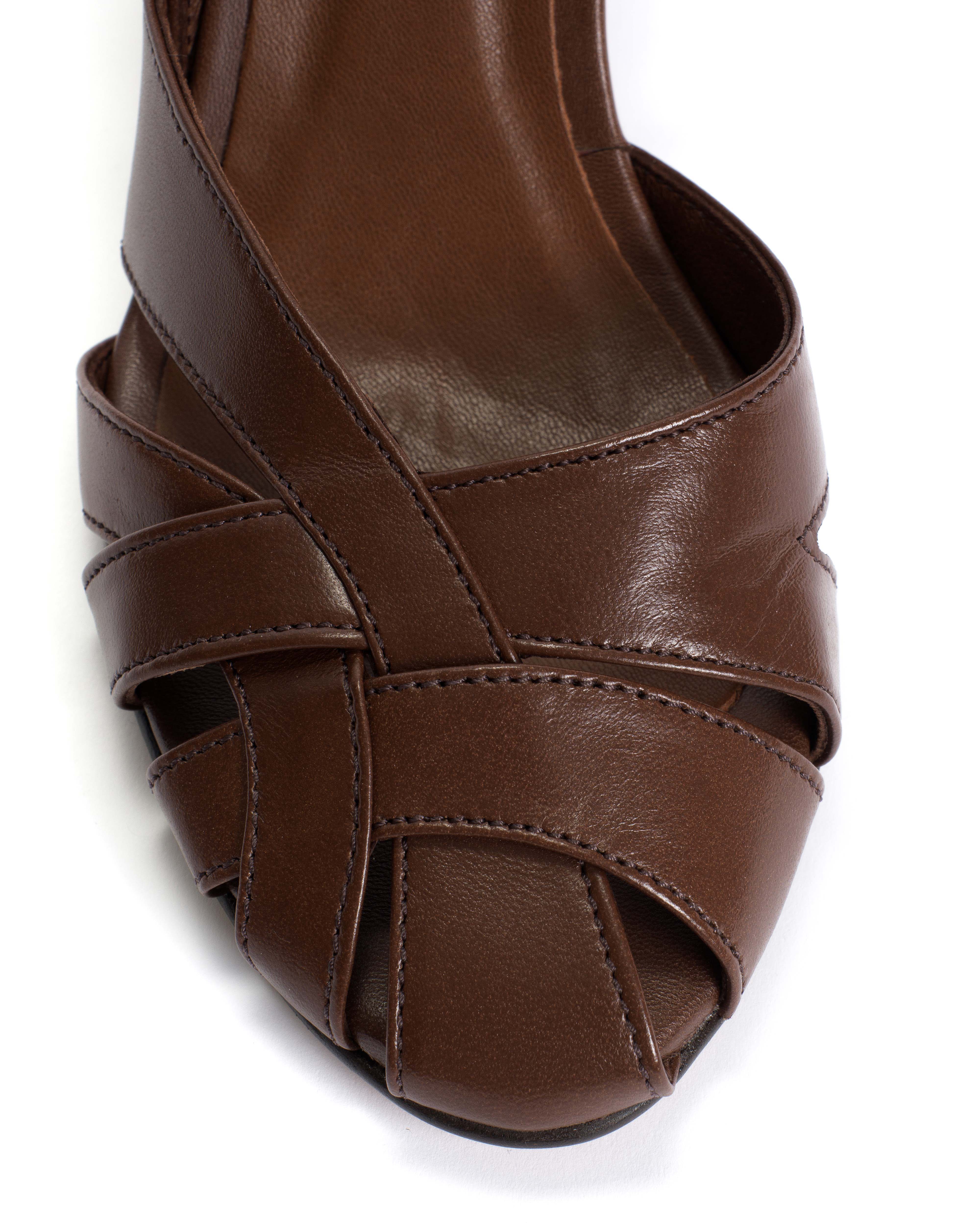 Banie 75 Shiny lamb Chocolate - Image 7