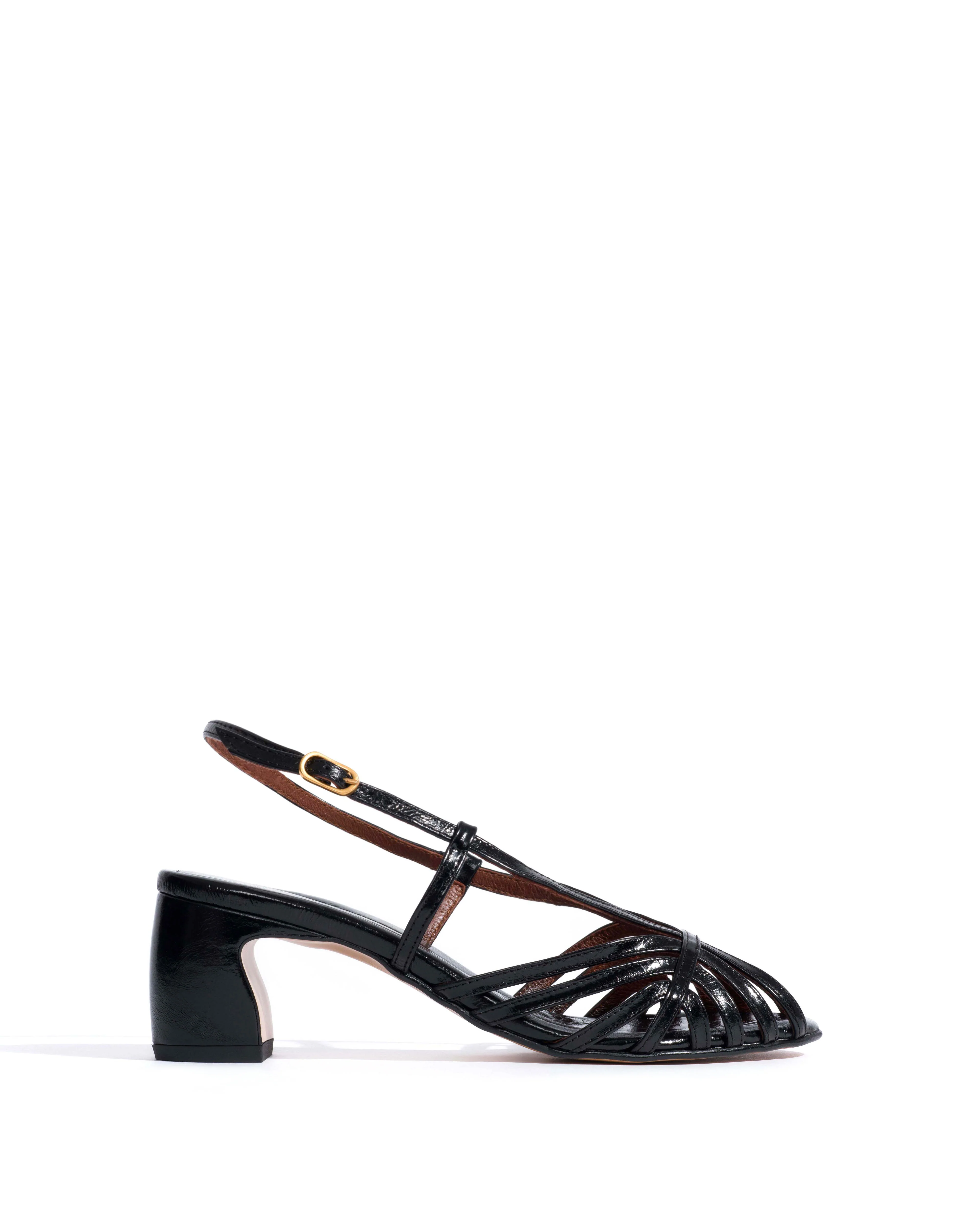 Briddie 50 Crinkled polished goat Black