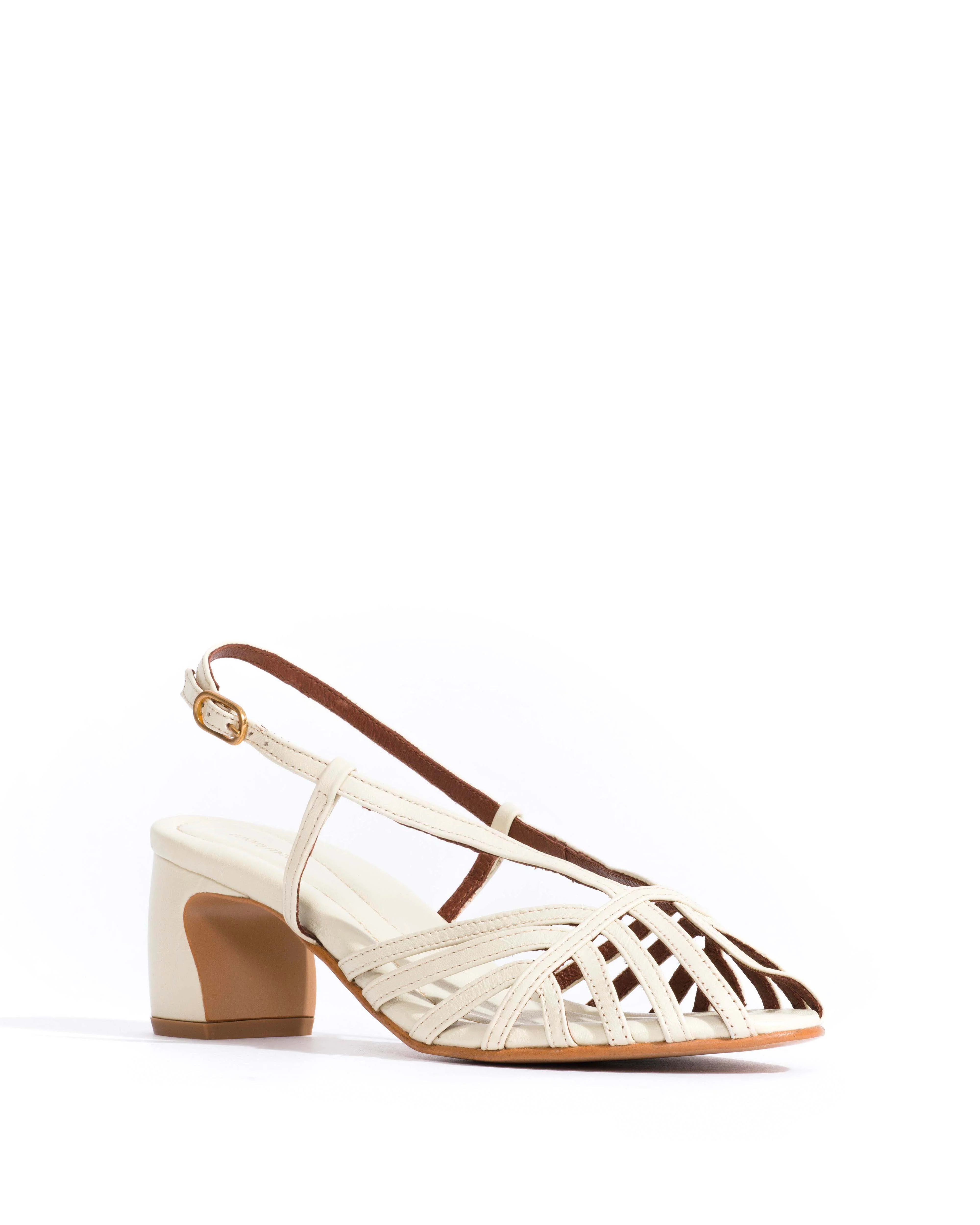 Briddie 50 Shiny lamb White sand - Image 2