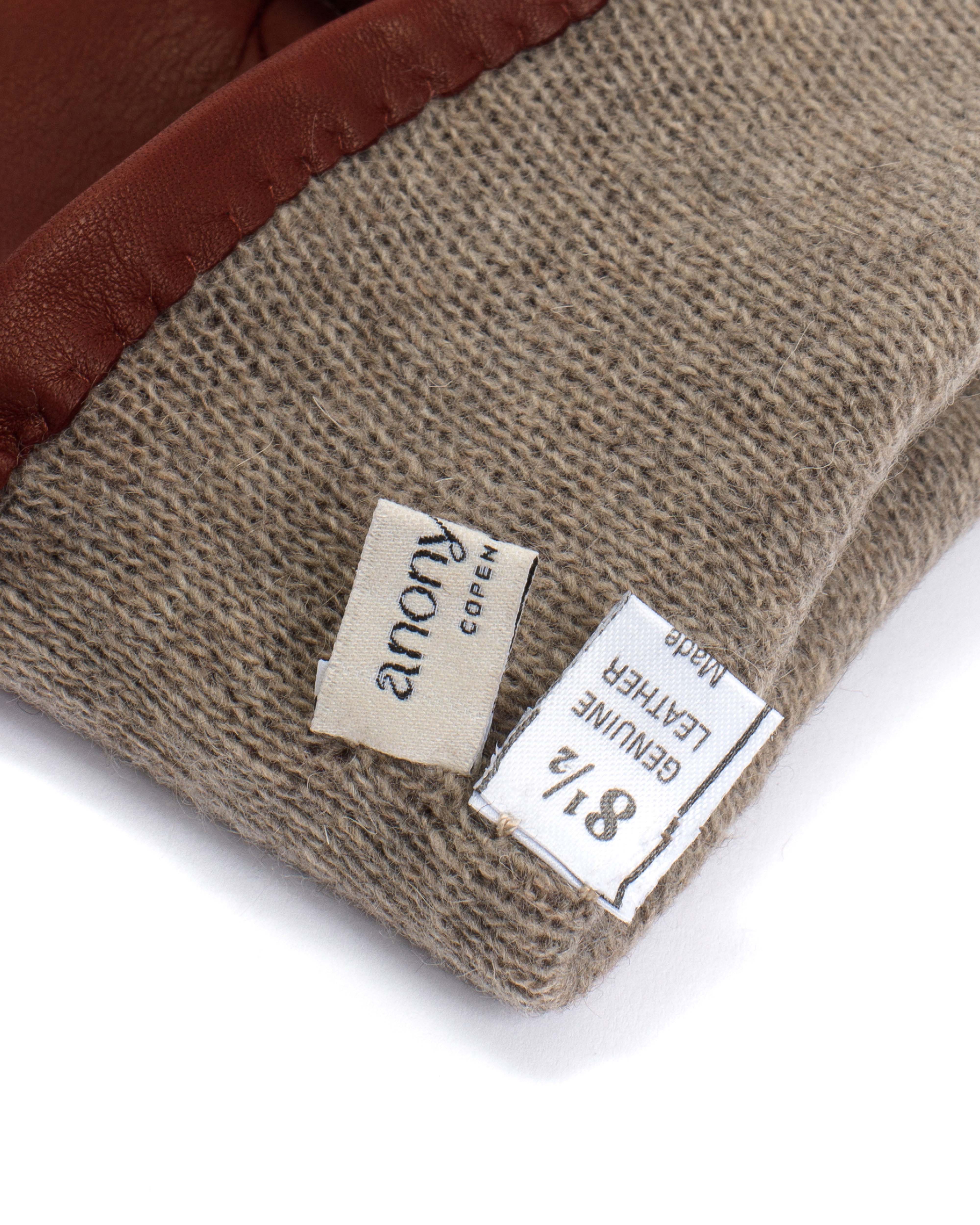 Bridget leather cashmere glove Lamb leather & 100% cashmere Ruby red & taupe - Image 6