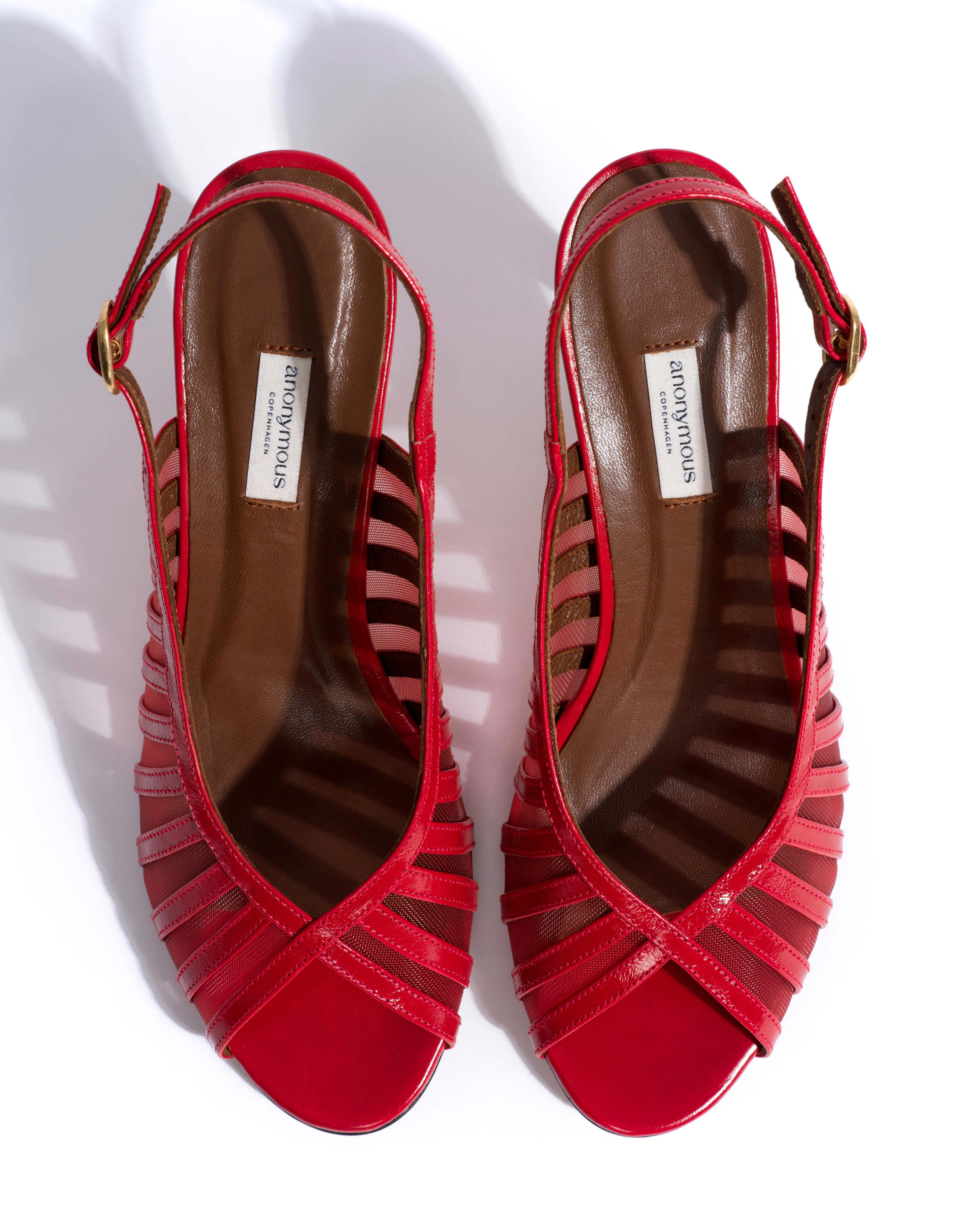Carminho 75 mesh Crinkled polished goat & mesh Scarlet & ruby red - Image 4