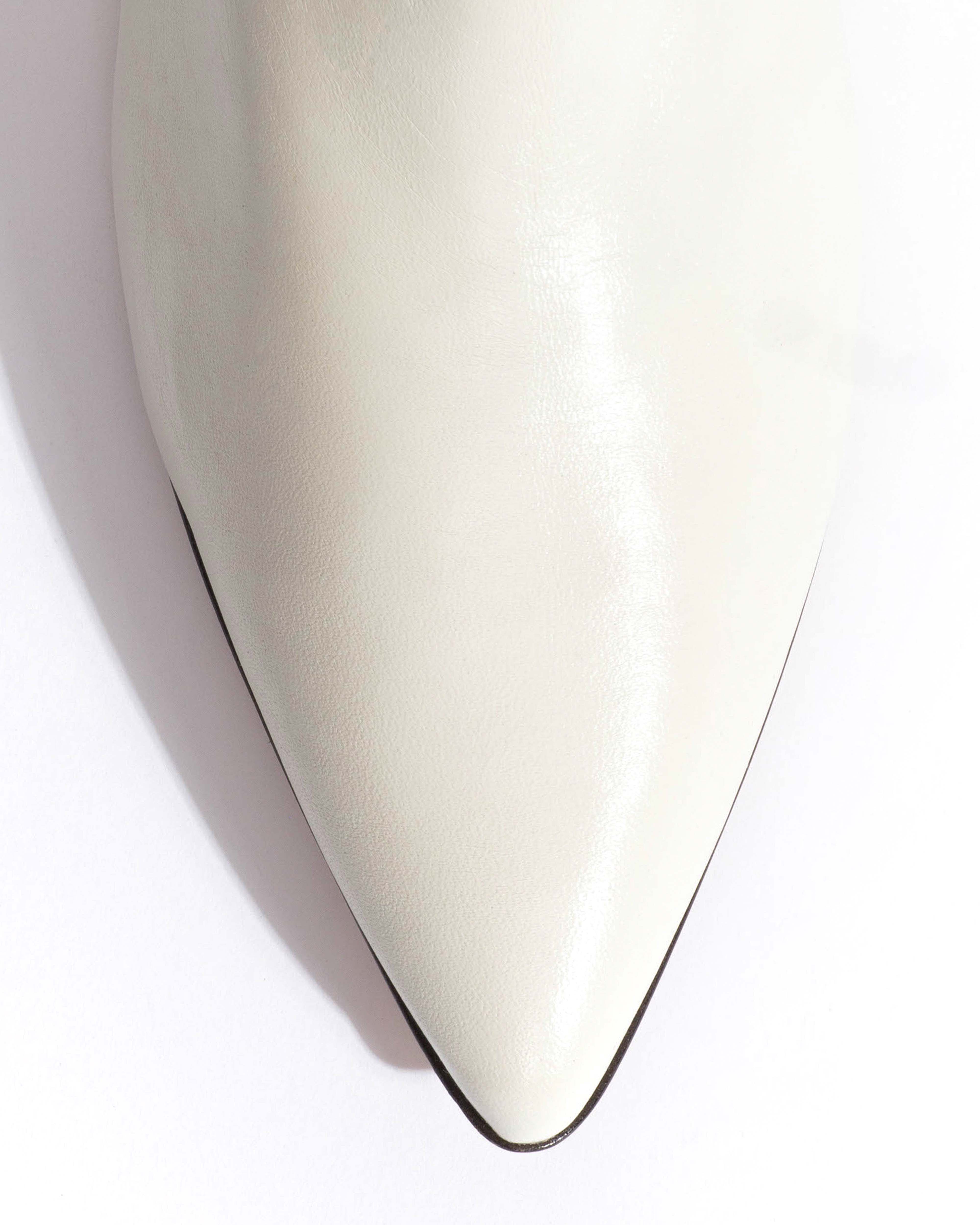 Cecilia 40 stiletto Crinkled soft calf White sand - Image 5
