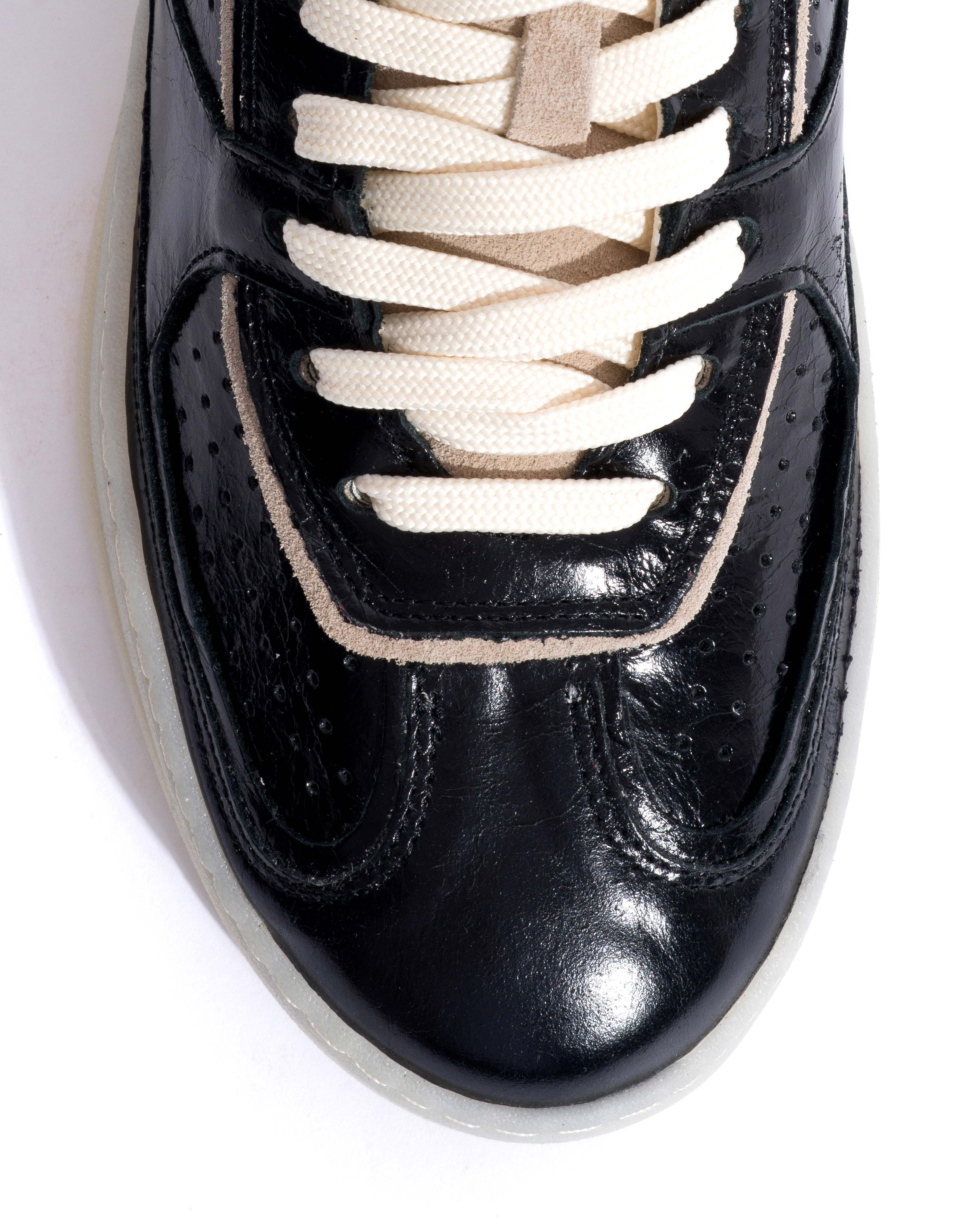 Dabbie Crinkled polished goat & suede leather Black & white sand - Image 5
