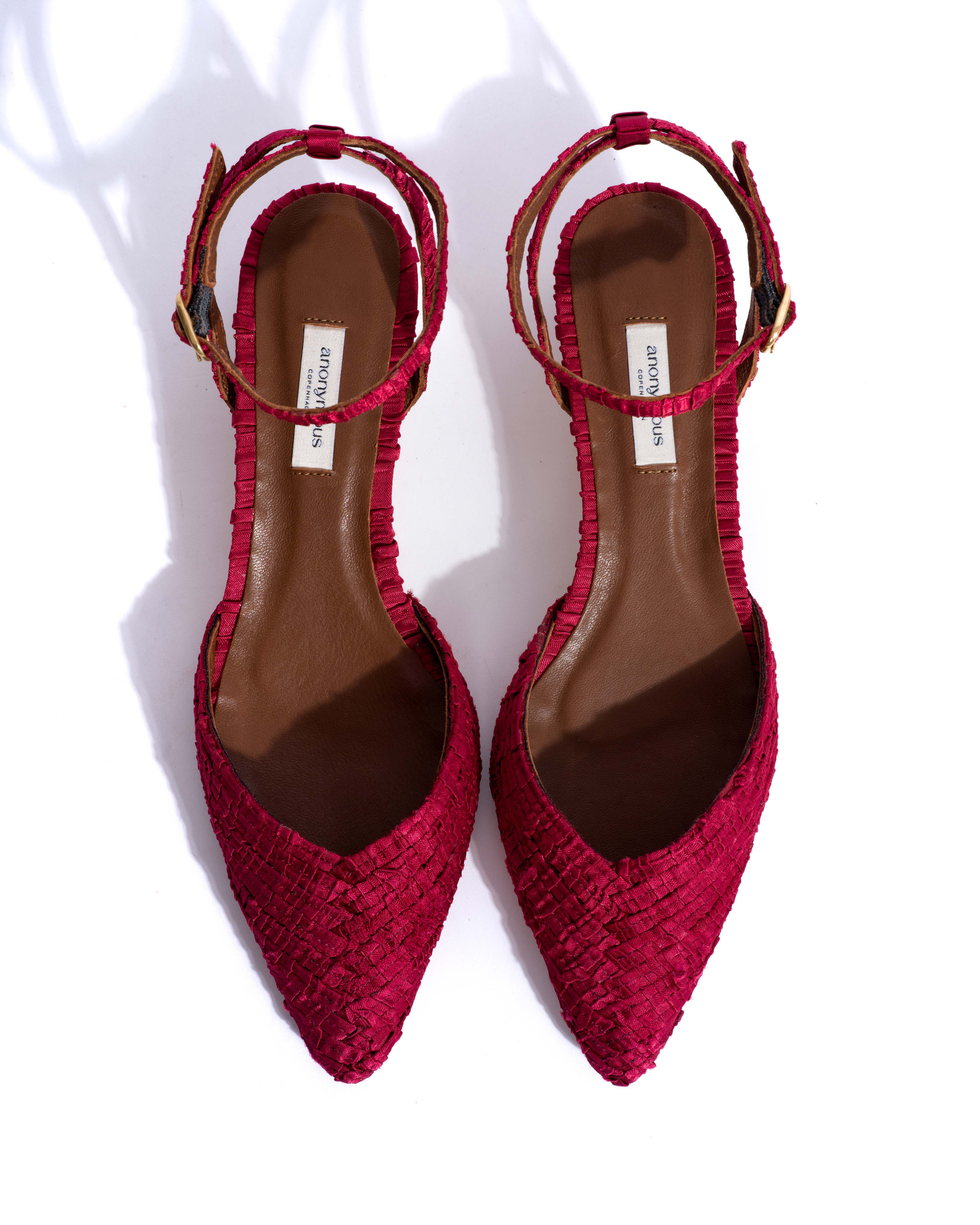 Givia 40 Pleated satin Pomegranate - Image 4