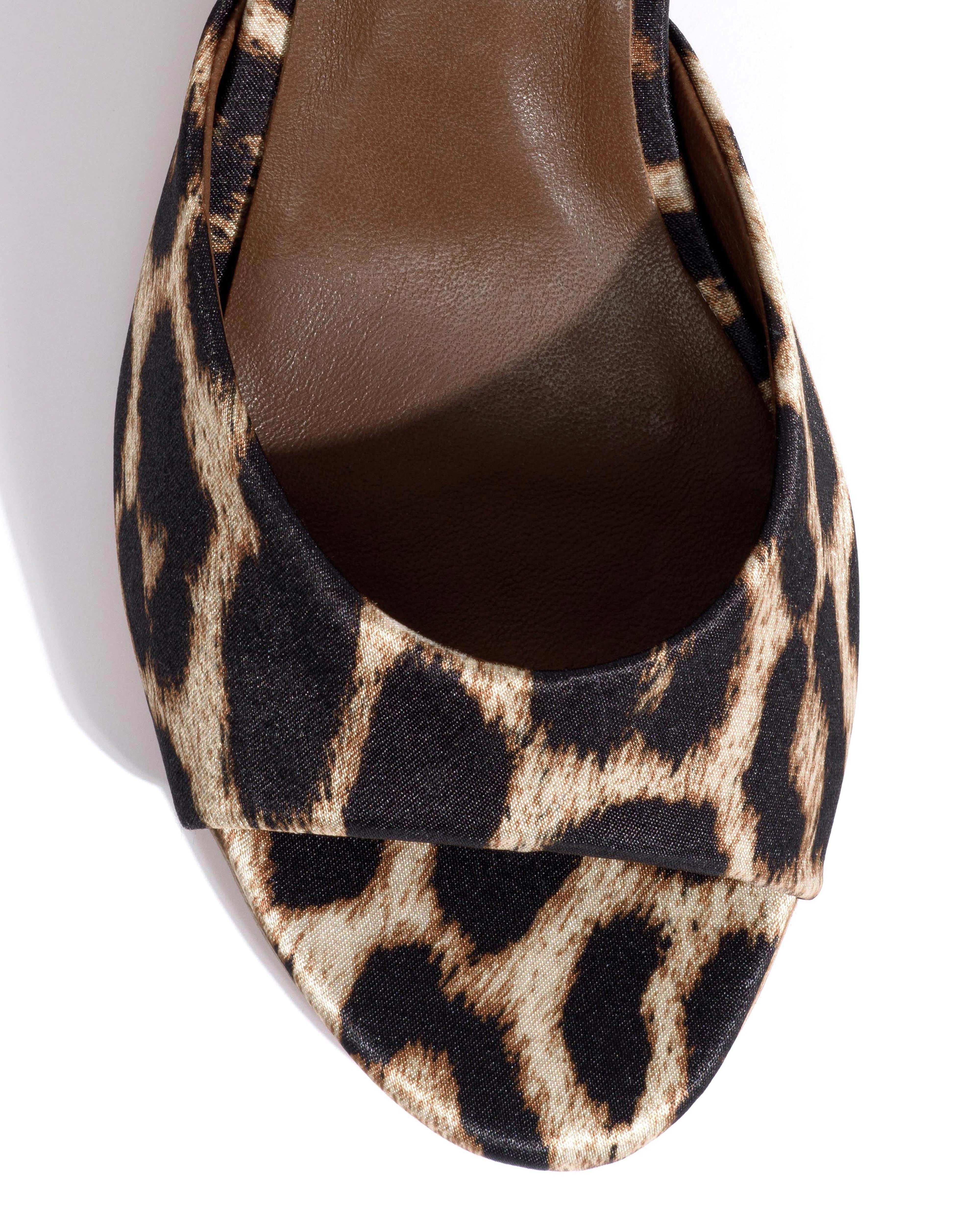 Gwen 75 wedge Satin print Leopard - Image 5