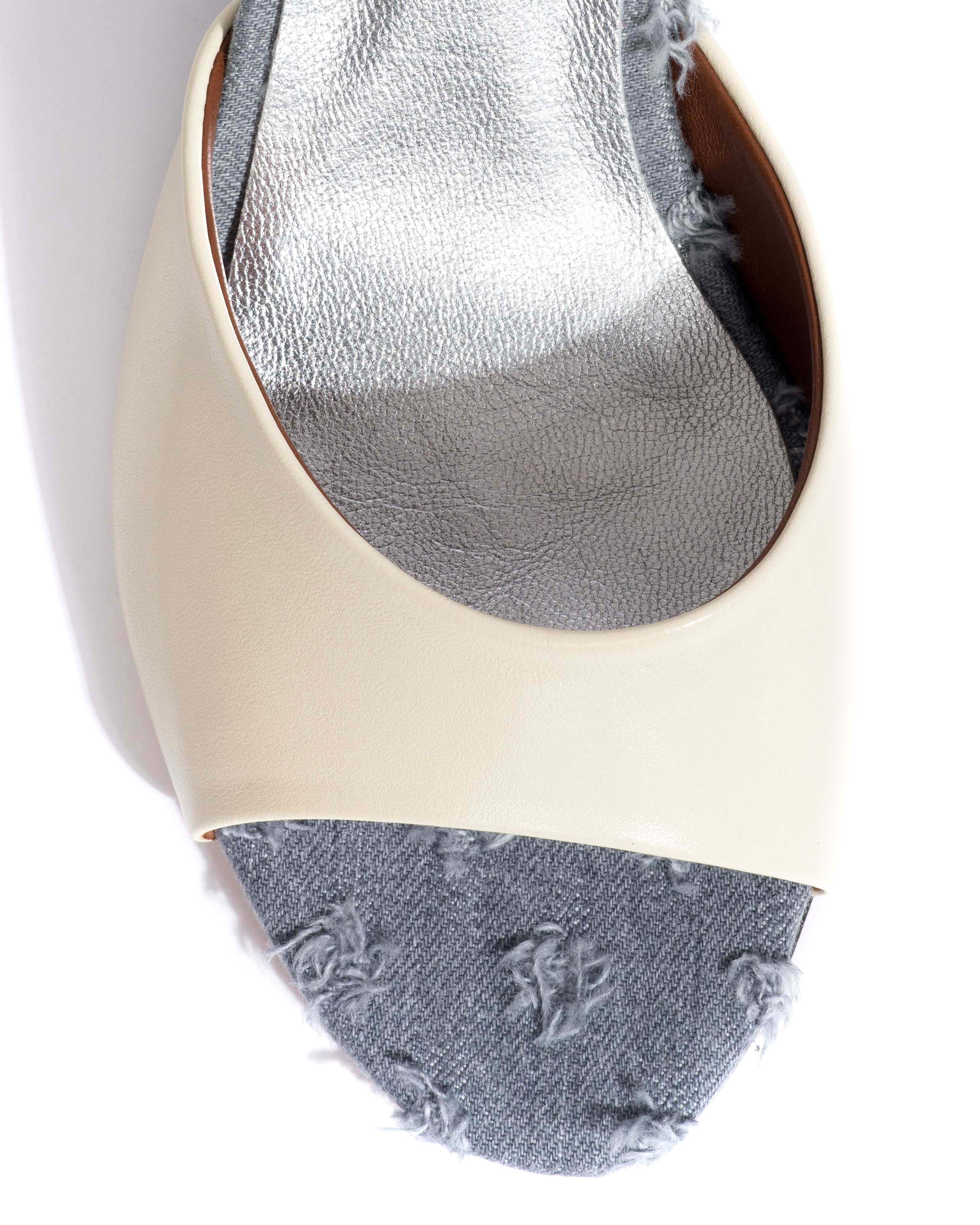 Gwen 75 wedge Shiny lamb & denim White sand & distressed washed grey - Image 5