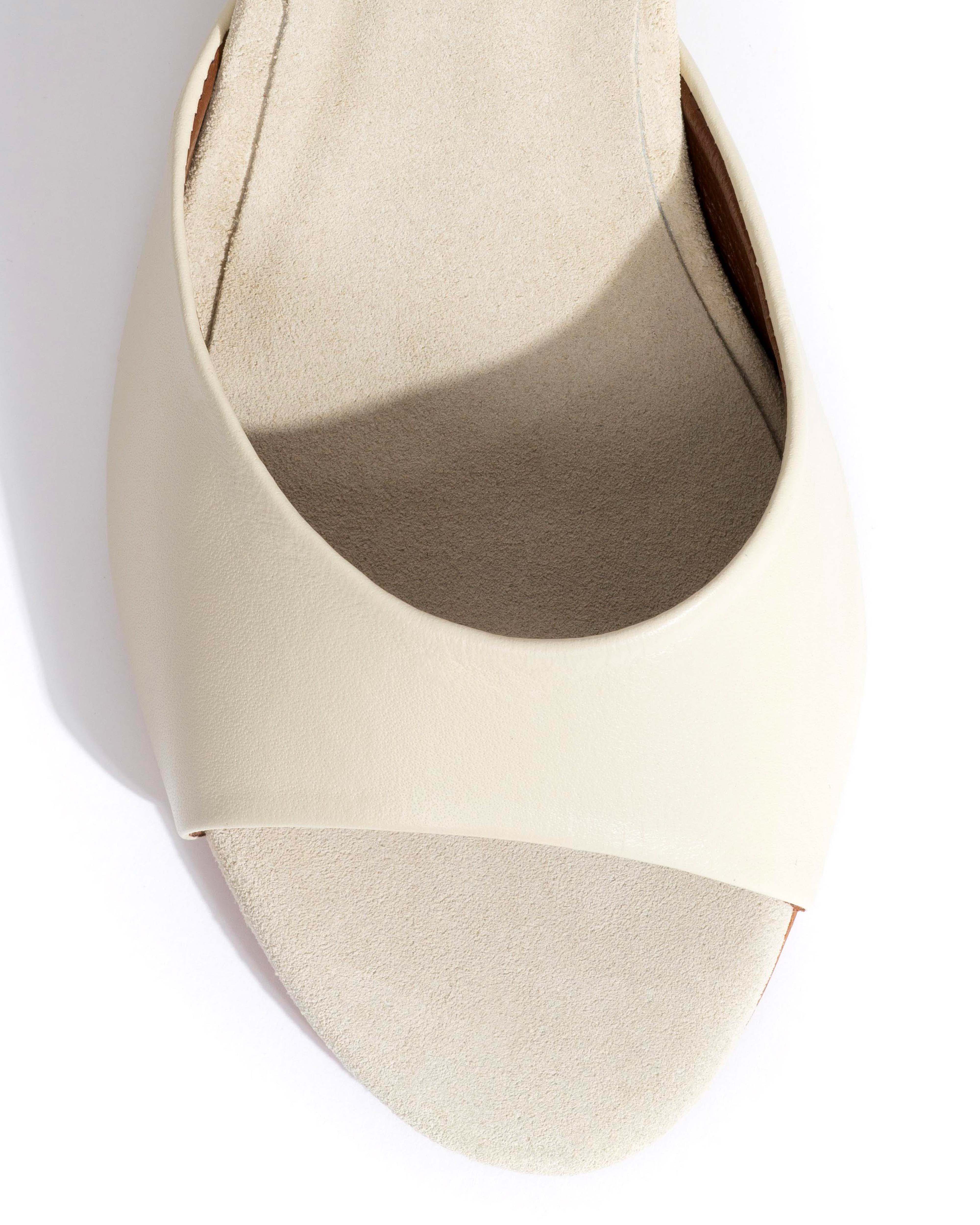 Gwen 75 wedge Shiny lamb & suede leather White sand & antique white - Image 5