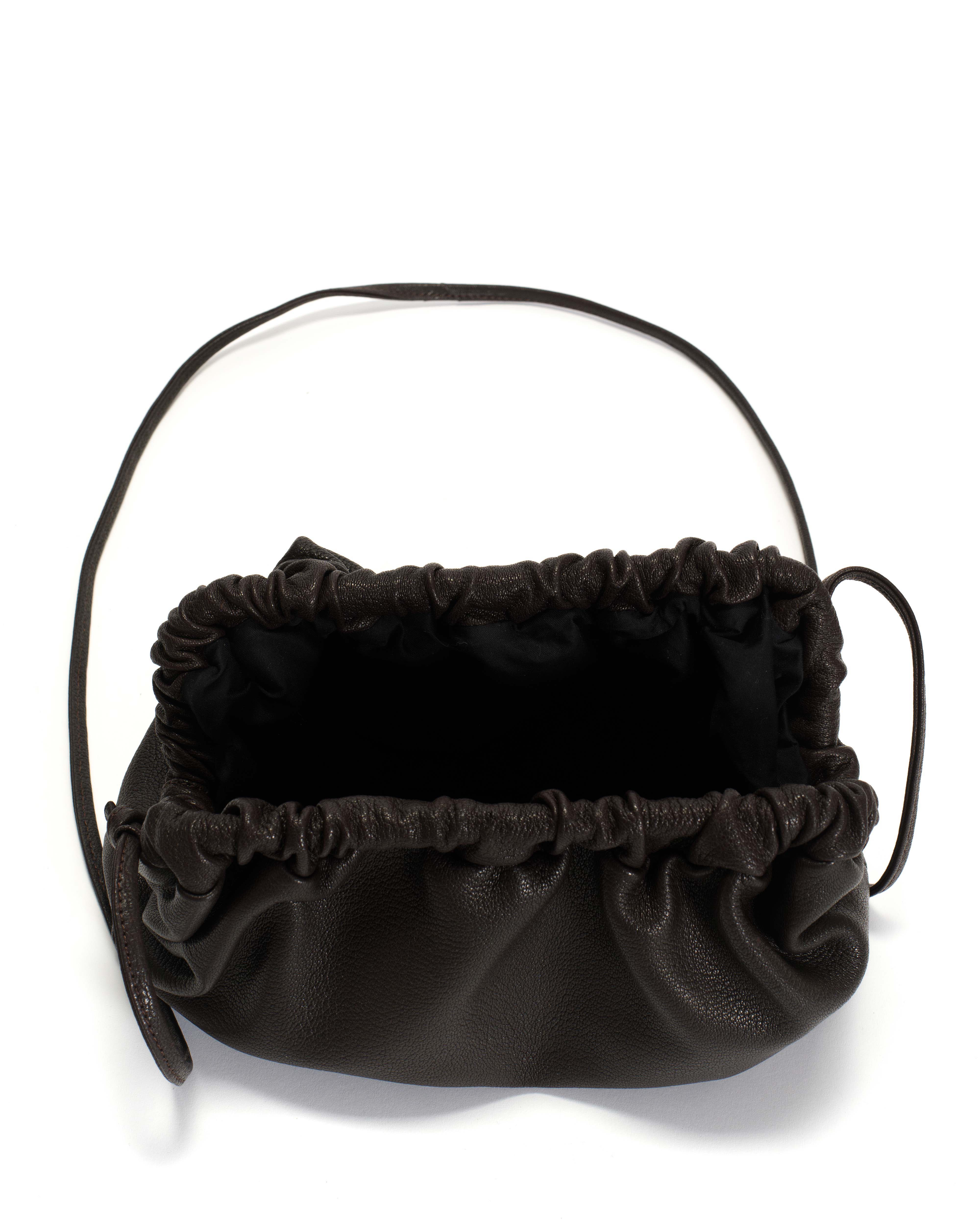 Hally classic cloud bag Grained chevre goat Coffee brown - Image 3