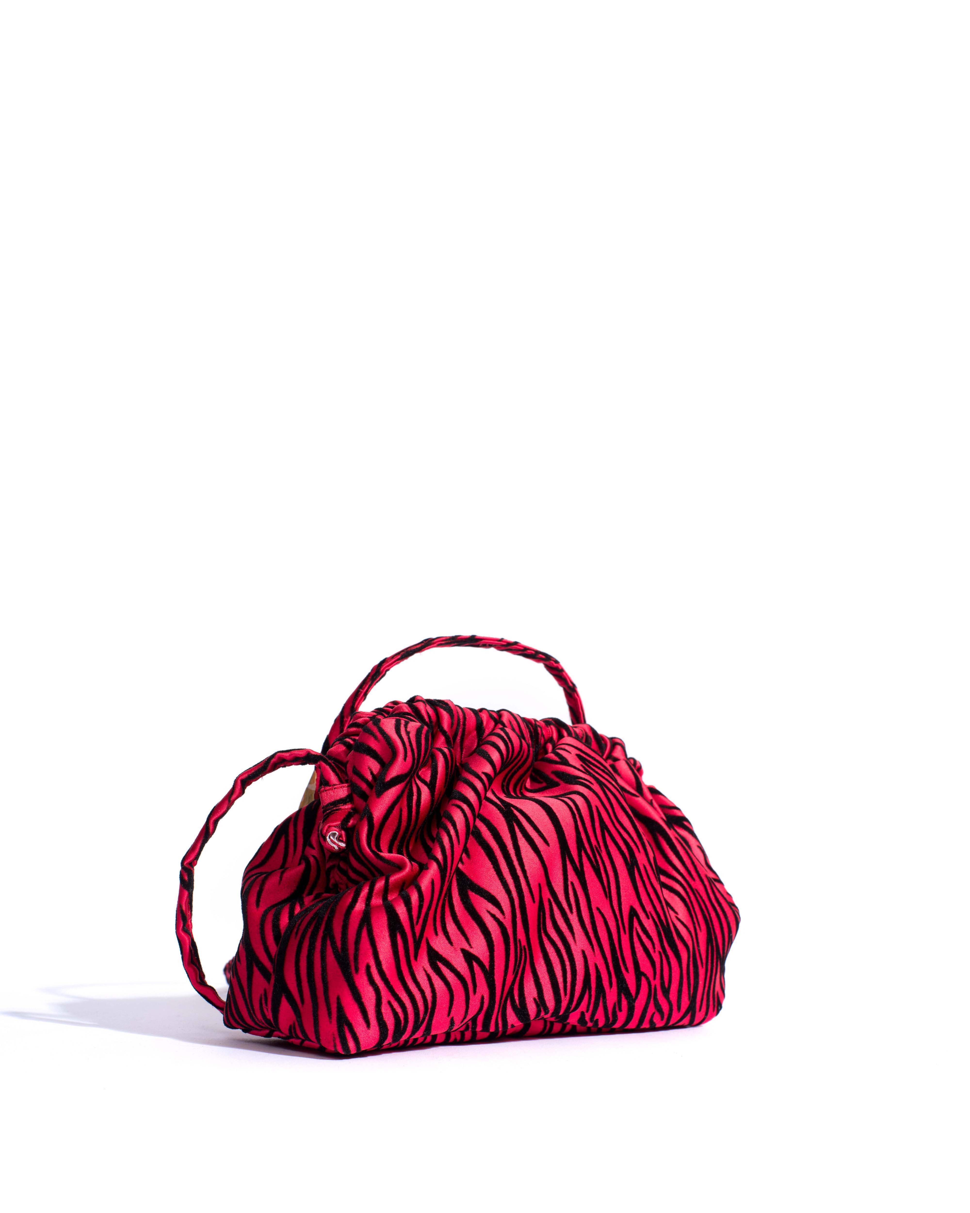 Hally petite cloud bag Satin velvet zebra Rouge red - Image 2