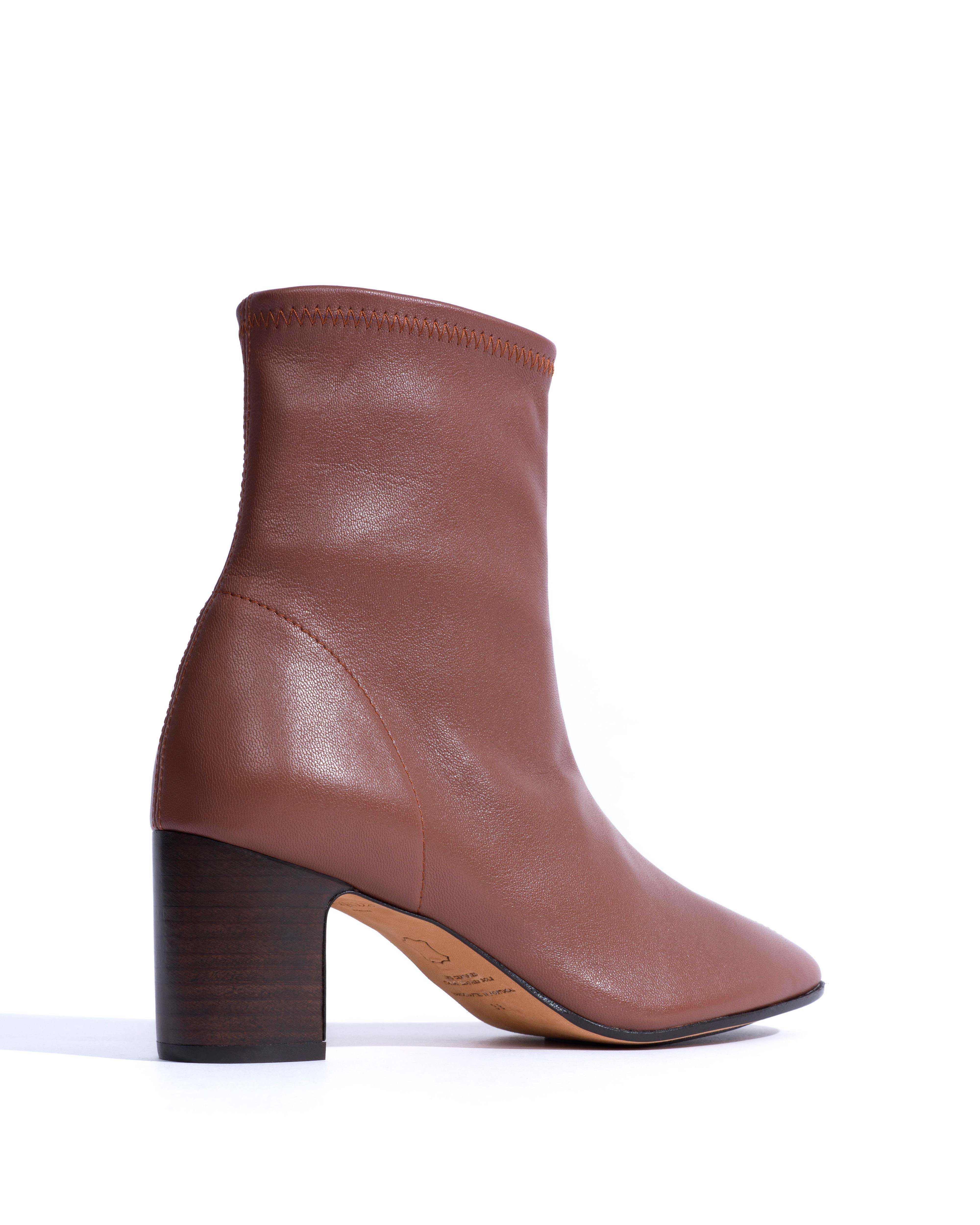 Hanny 55 stacked stretch Silky lamb Chocolate - Image 3