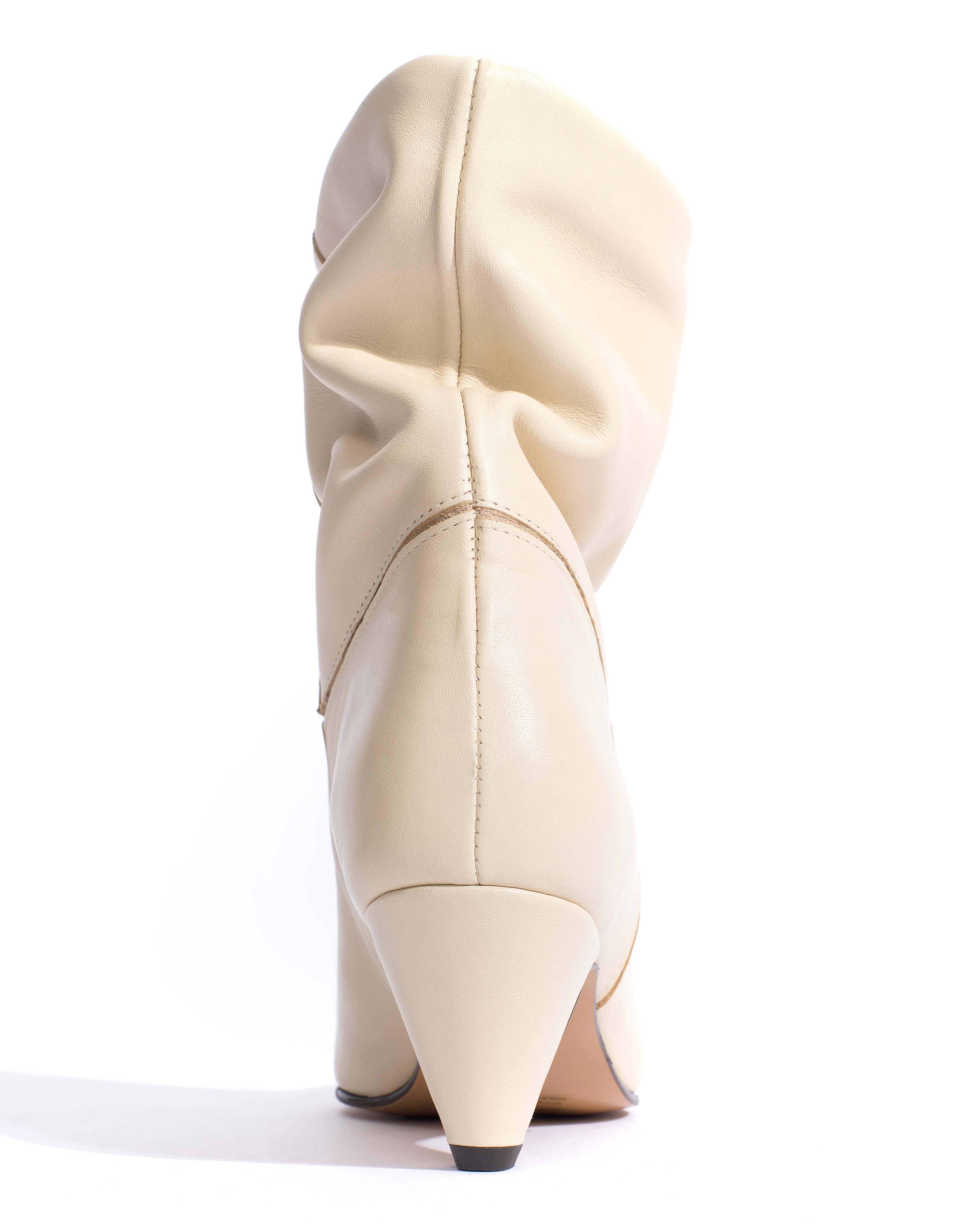 Jassi 50 stiletto Soft calf & suede leather White sand - Image 4
