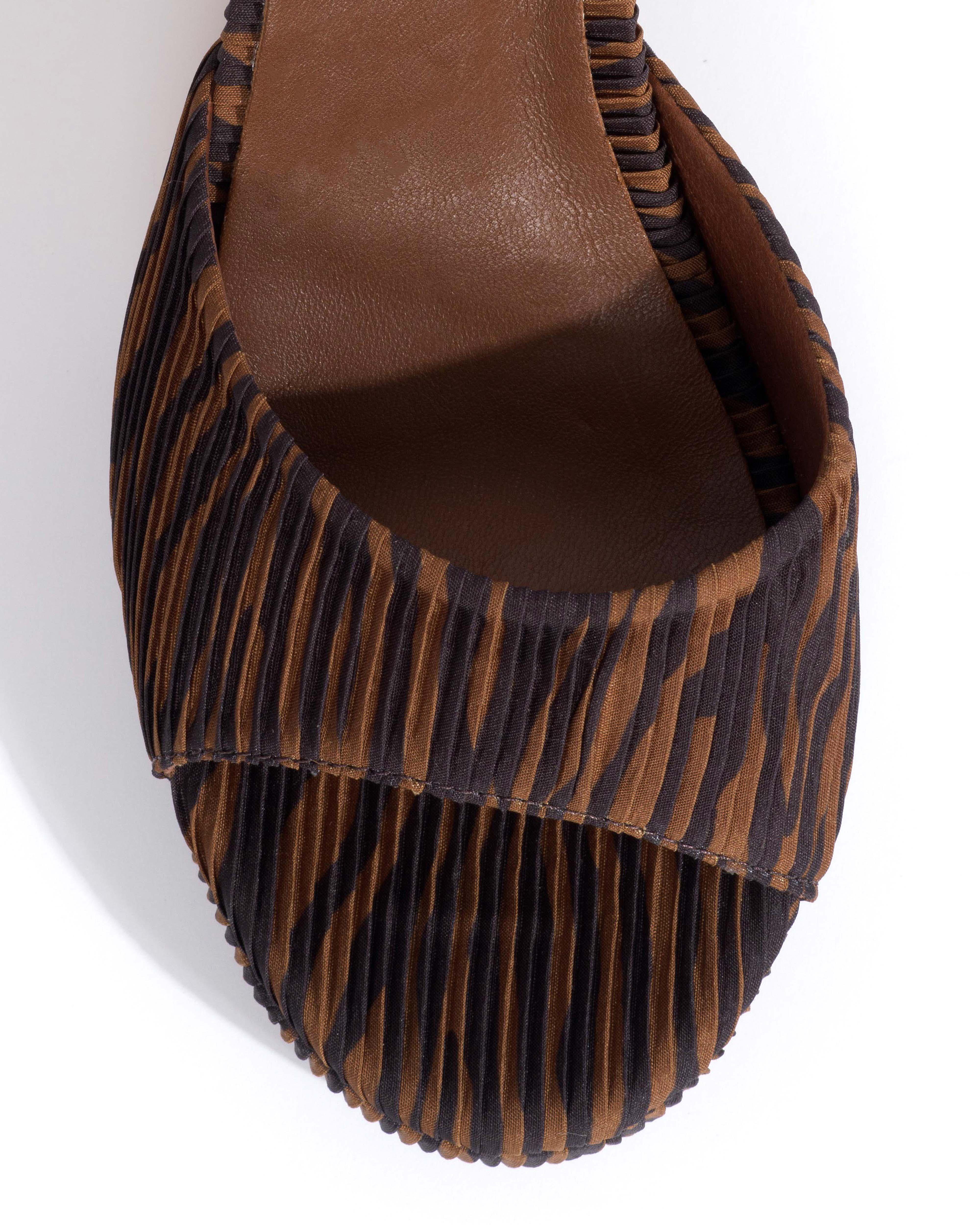 Jolie 85 platform Pleated zebra Chocolate shades - Image 5