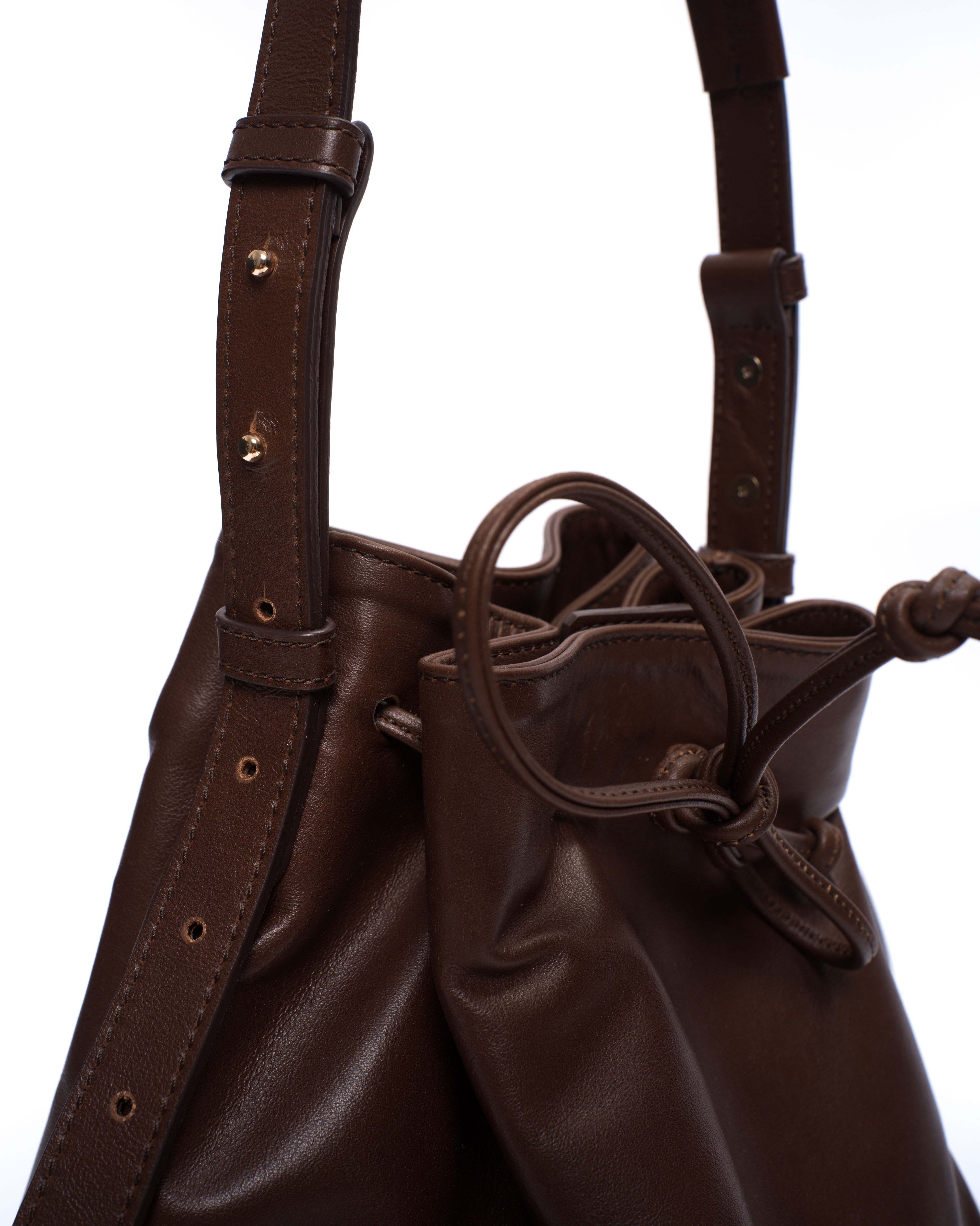 Kacey grand bucket bag Soft calf Chocolate - Image 4