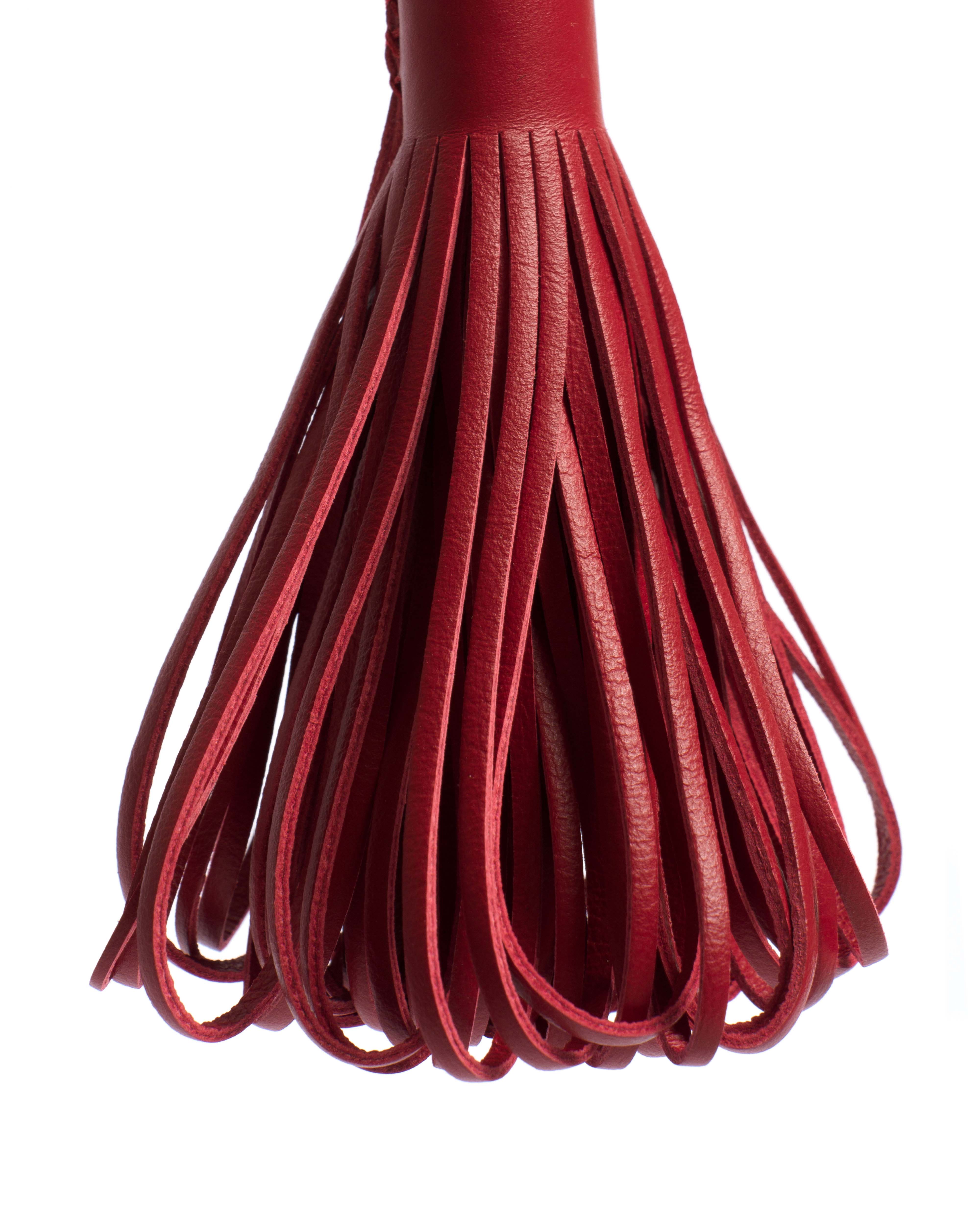 Katty fringe keyring Soft calf Ruby red - Image 3
