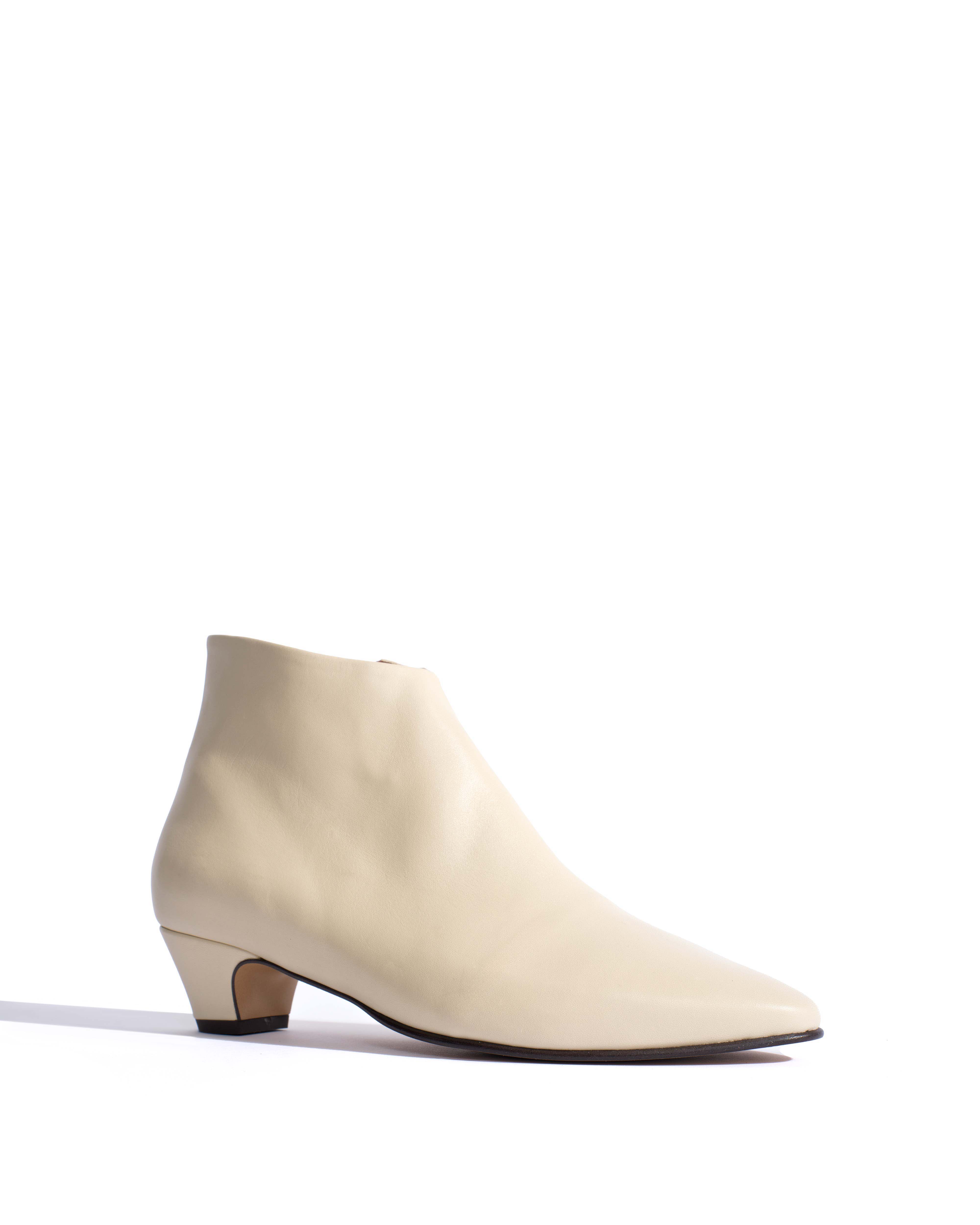 Kyra Soft calf White sand - Image 2