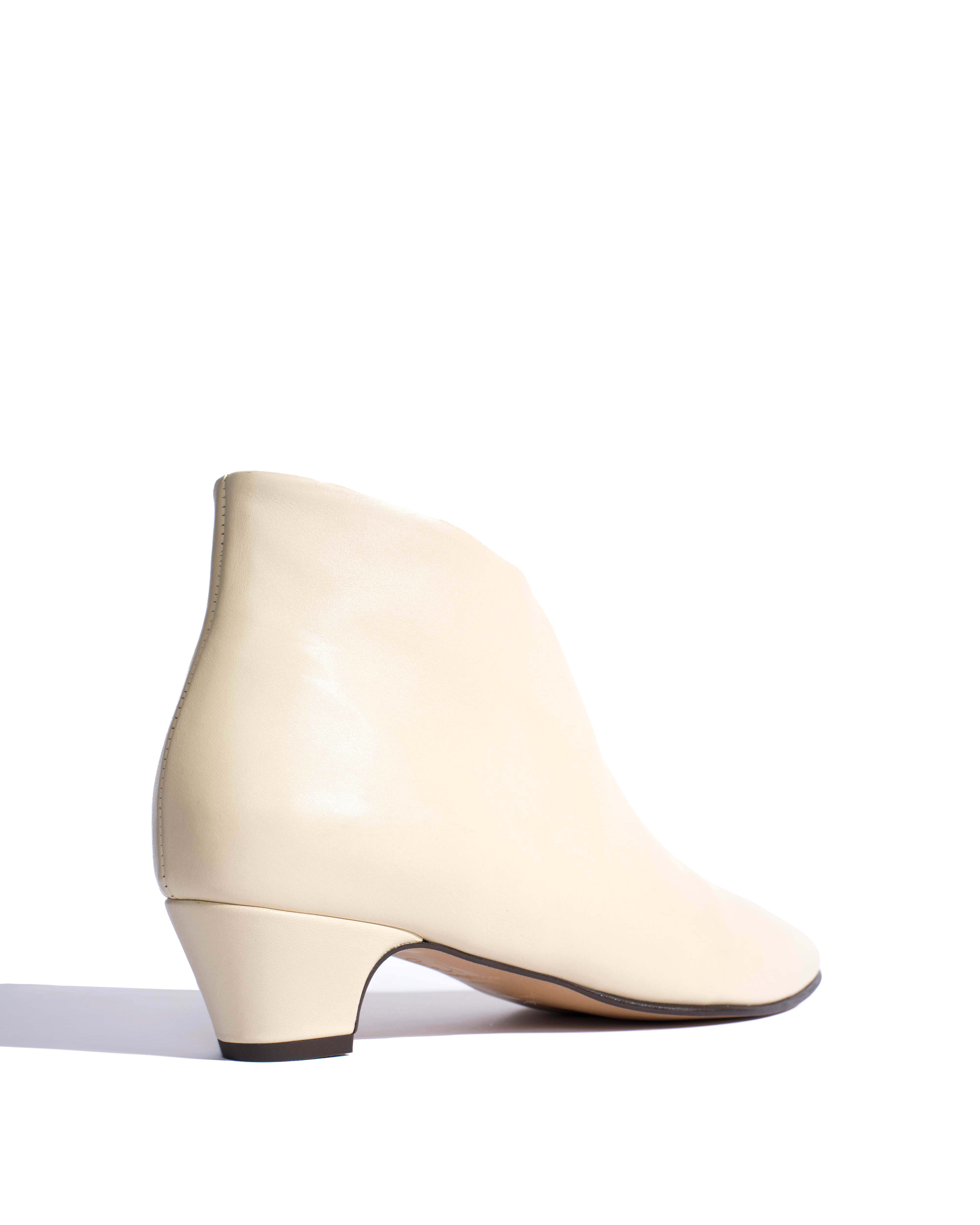Kyra Soft calf White sand - Image 3