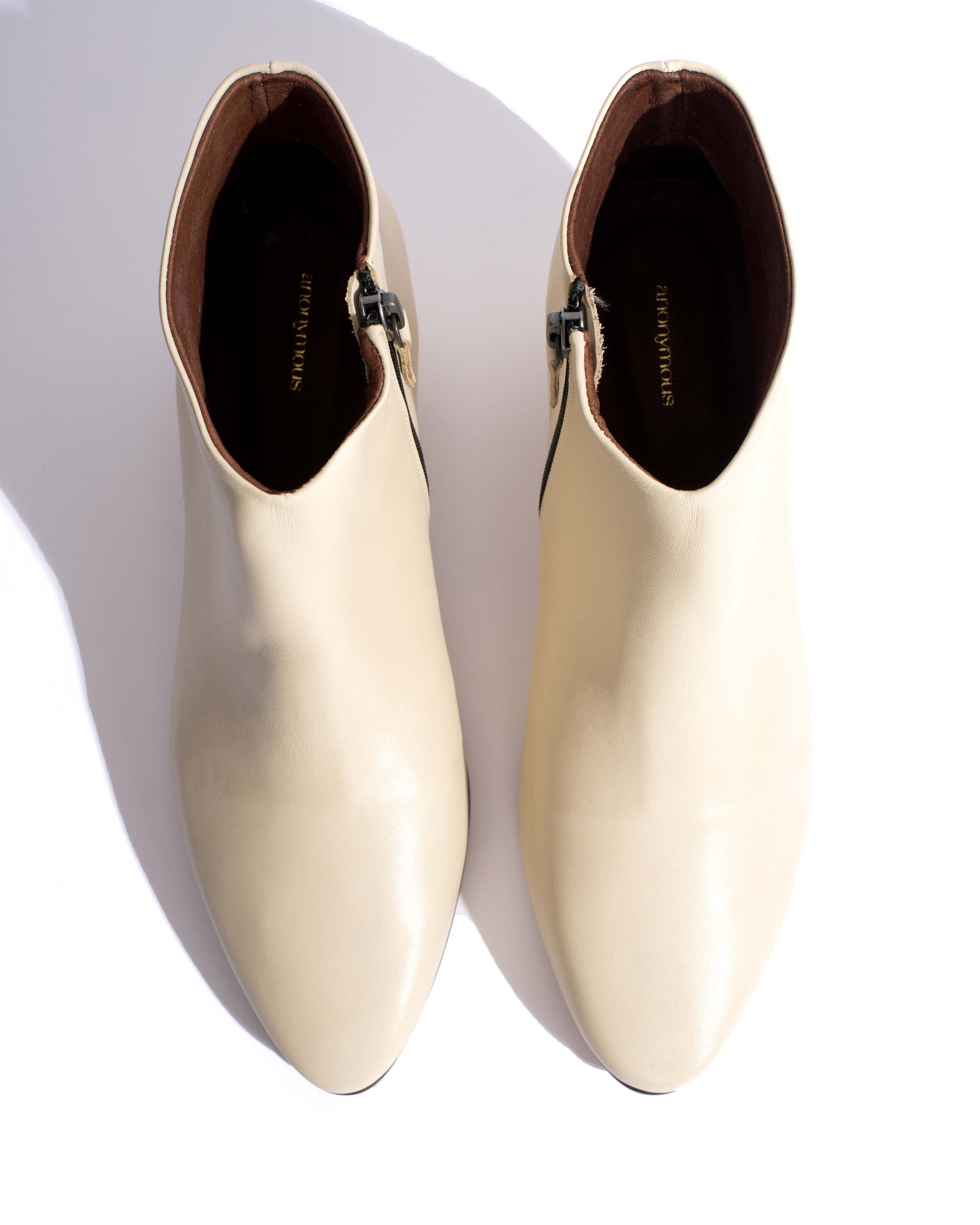 Kyra Soft calf White sand - Image 4
