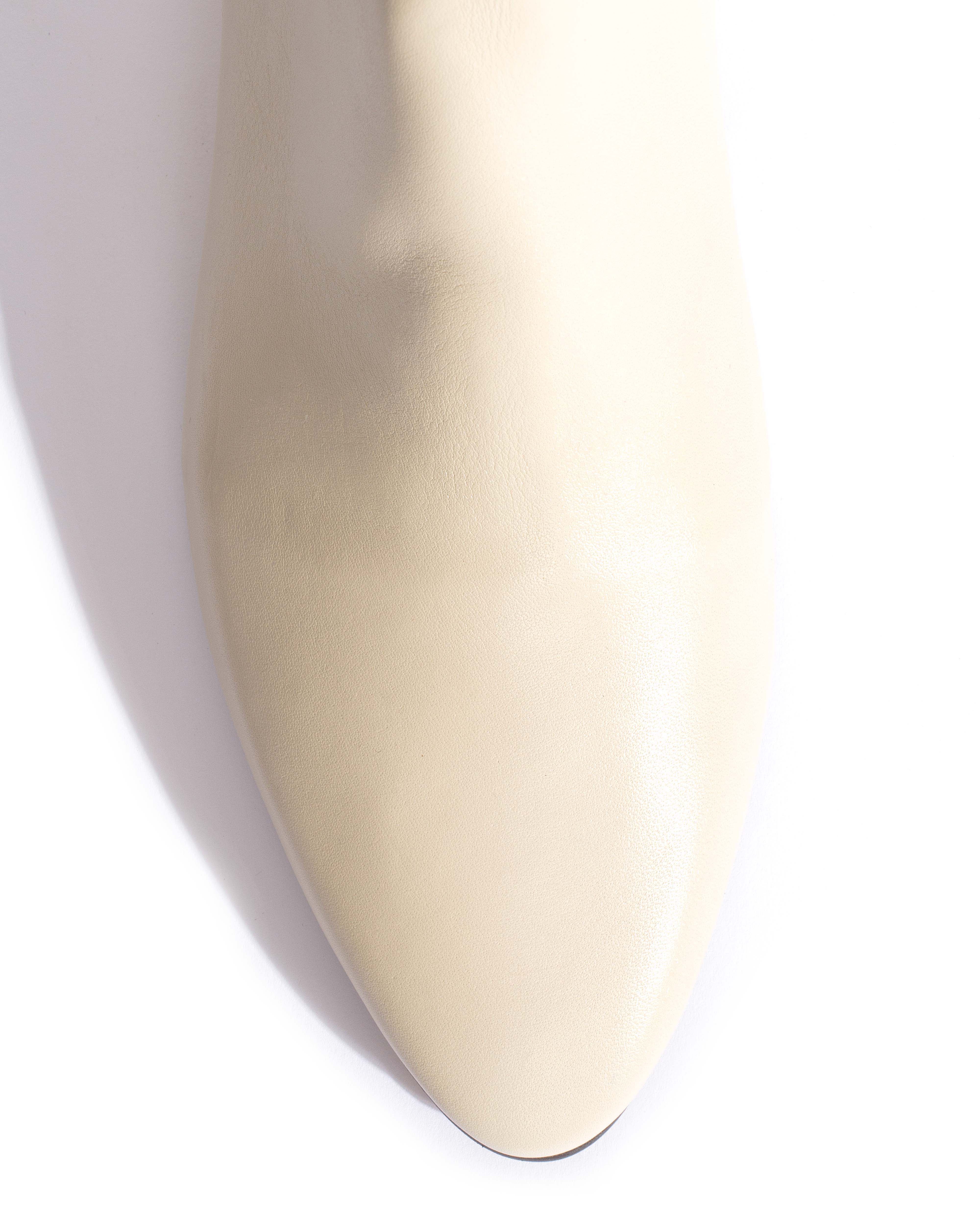 Kyra Soft calf White sand - Image 5