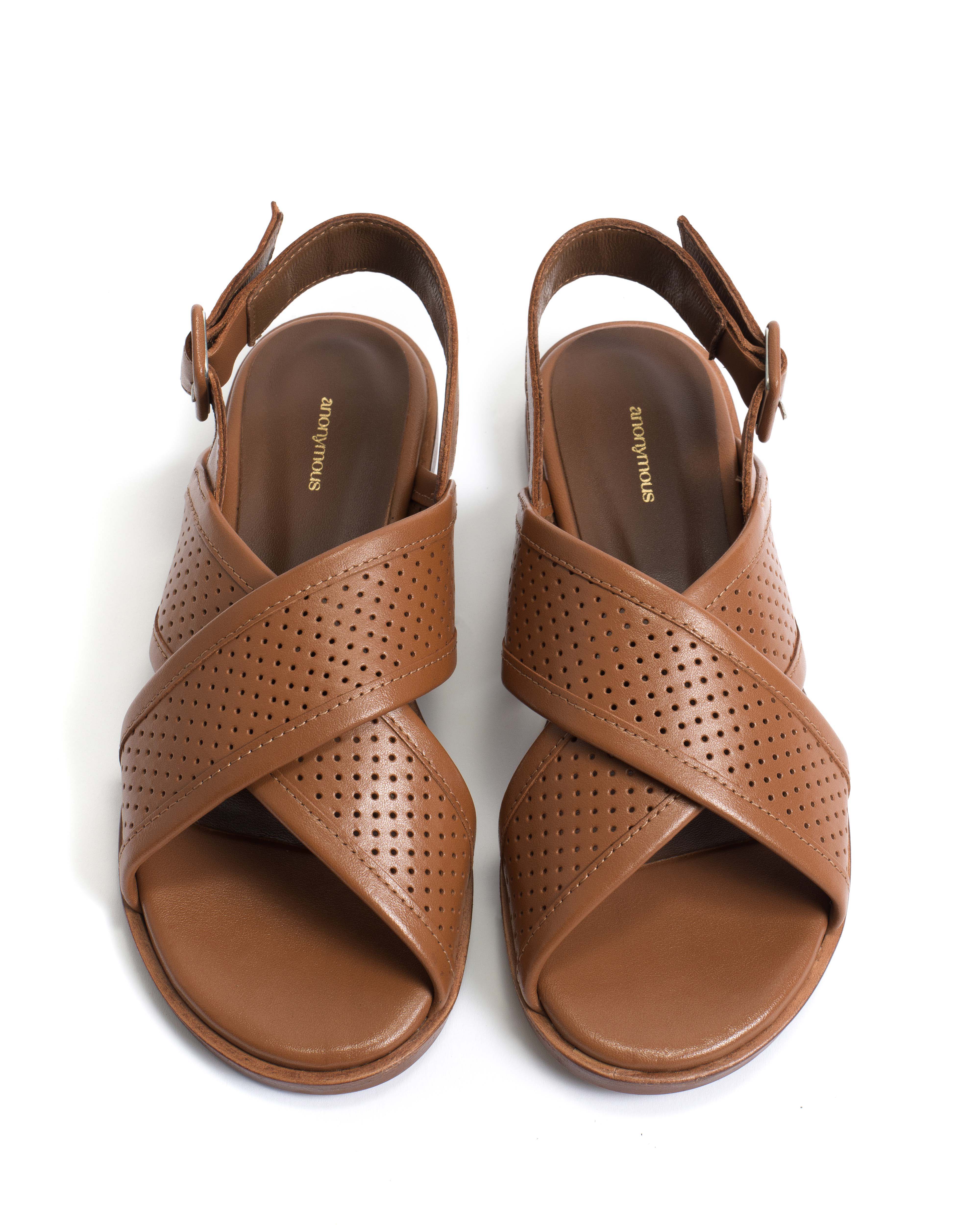 Leila 10 classic turned Soft calf Camel - Image 3