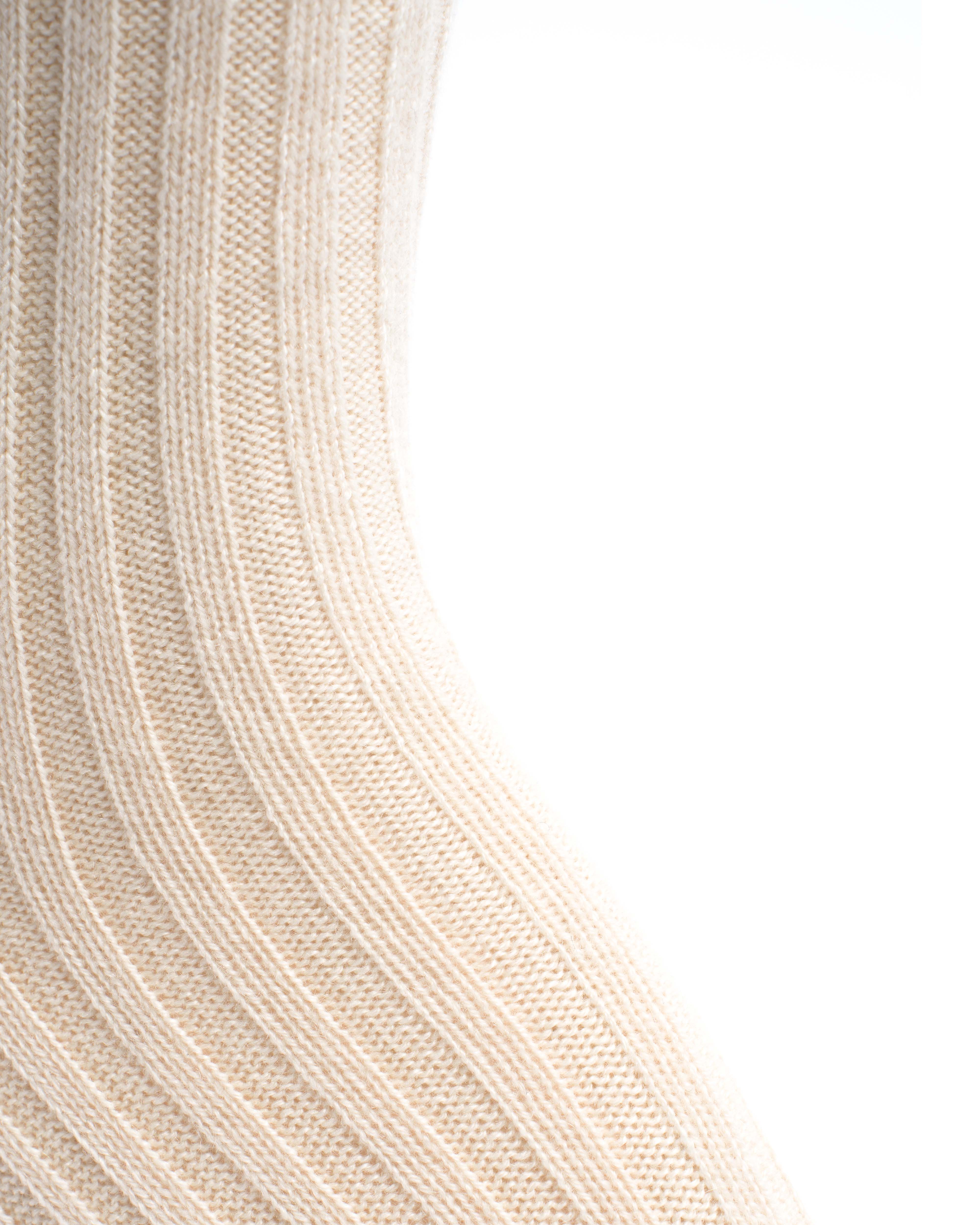 Magdai cashmere socks 100% cashmere (socks) Ivory - Image 5