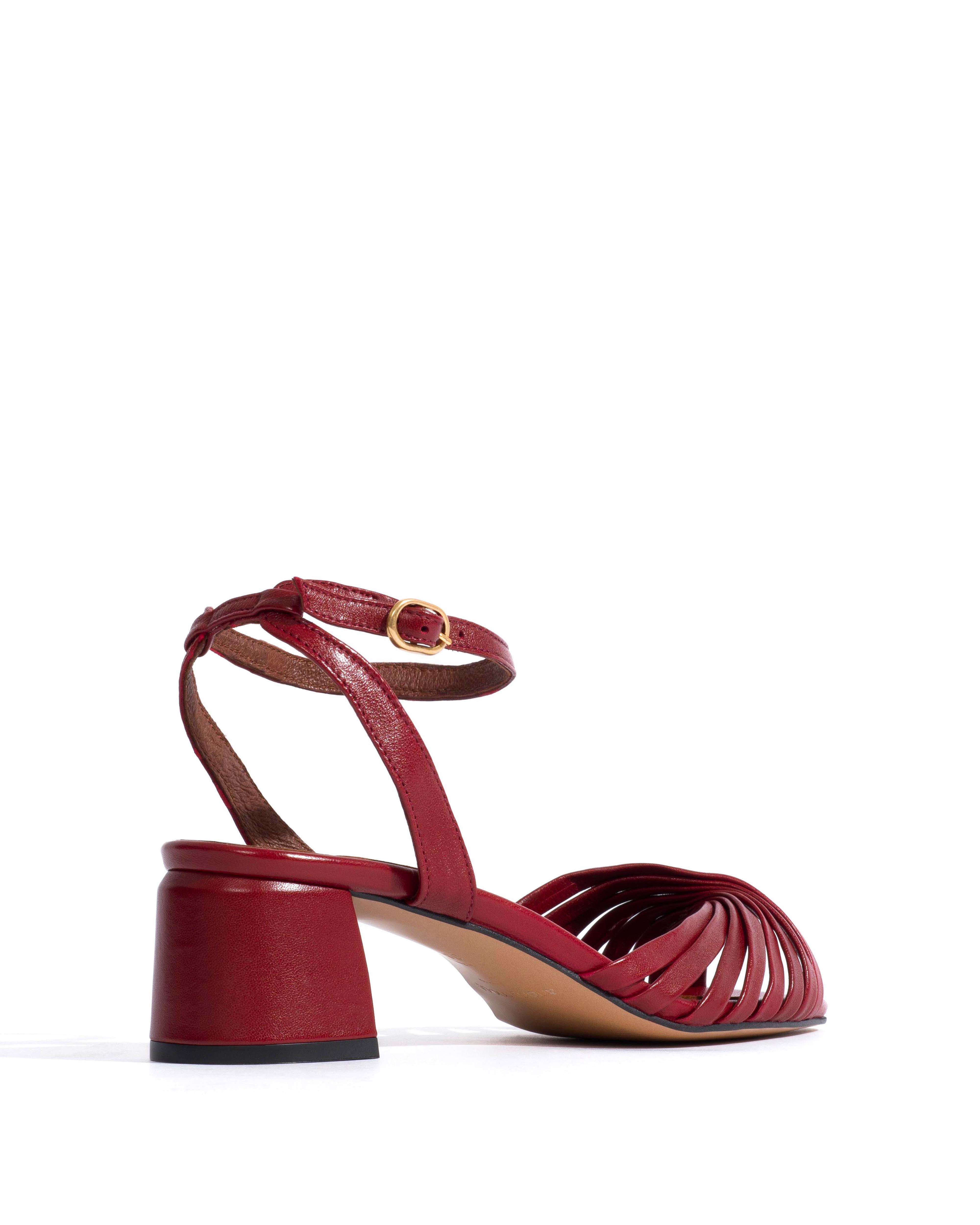 Margriet Shiny lamb Pomegranate - Image 3