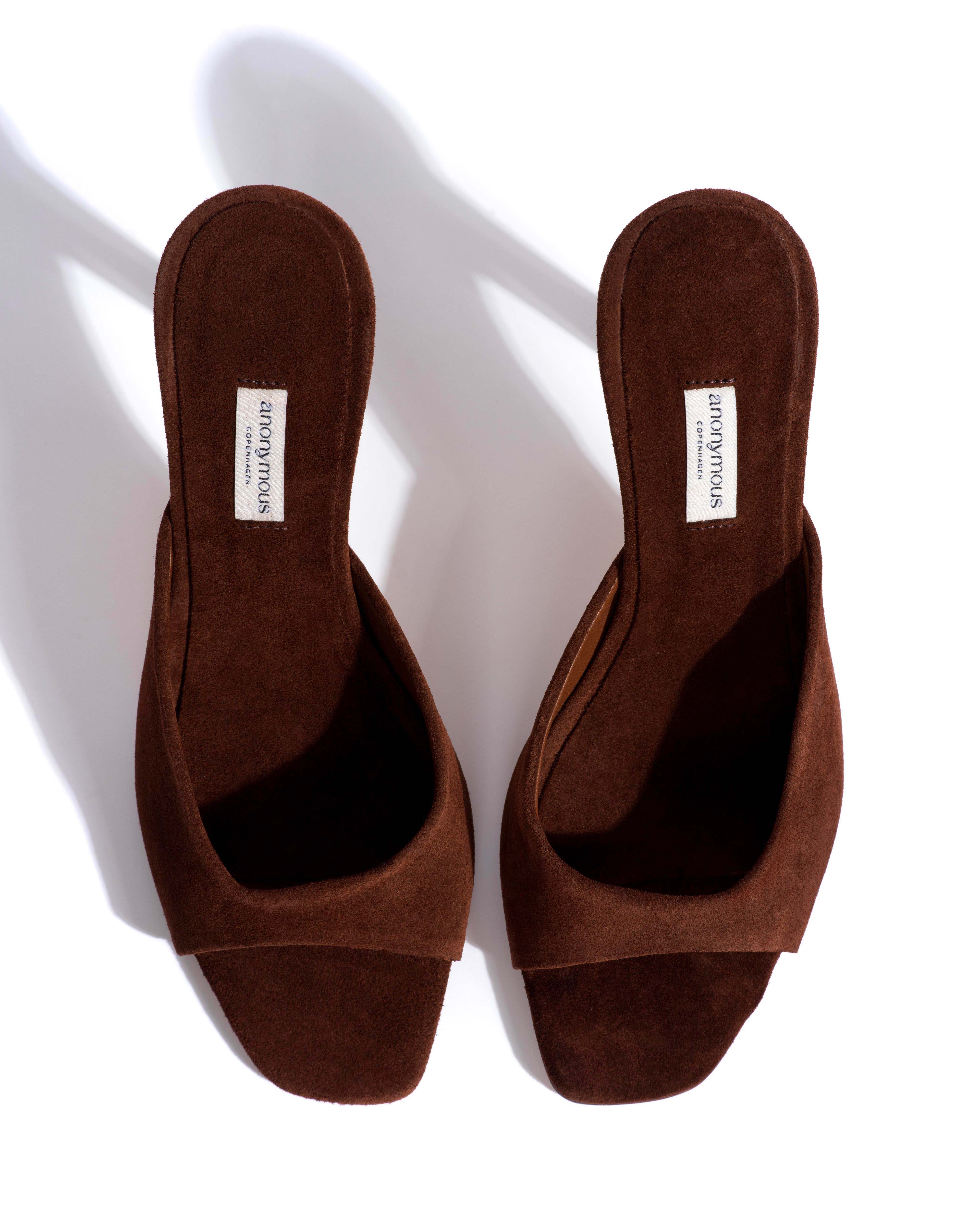 Mazy 100 Calf suede Chocolate - Image 4