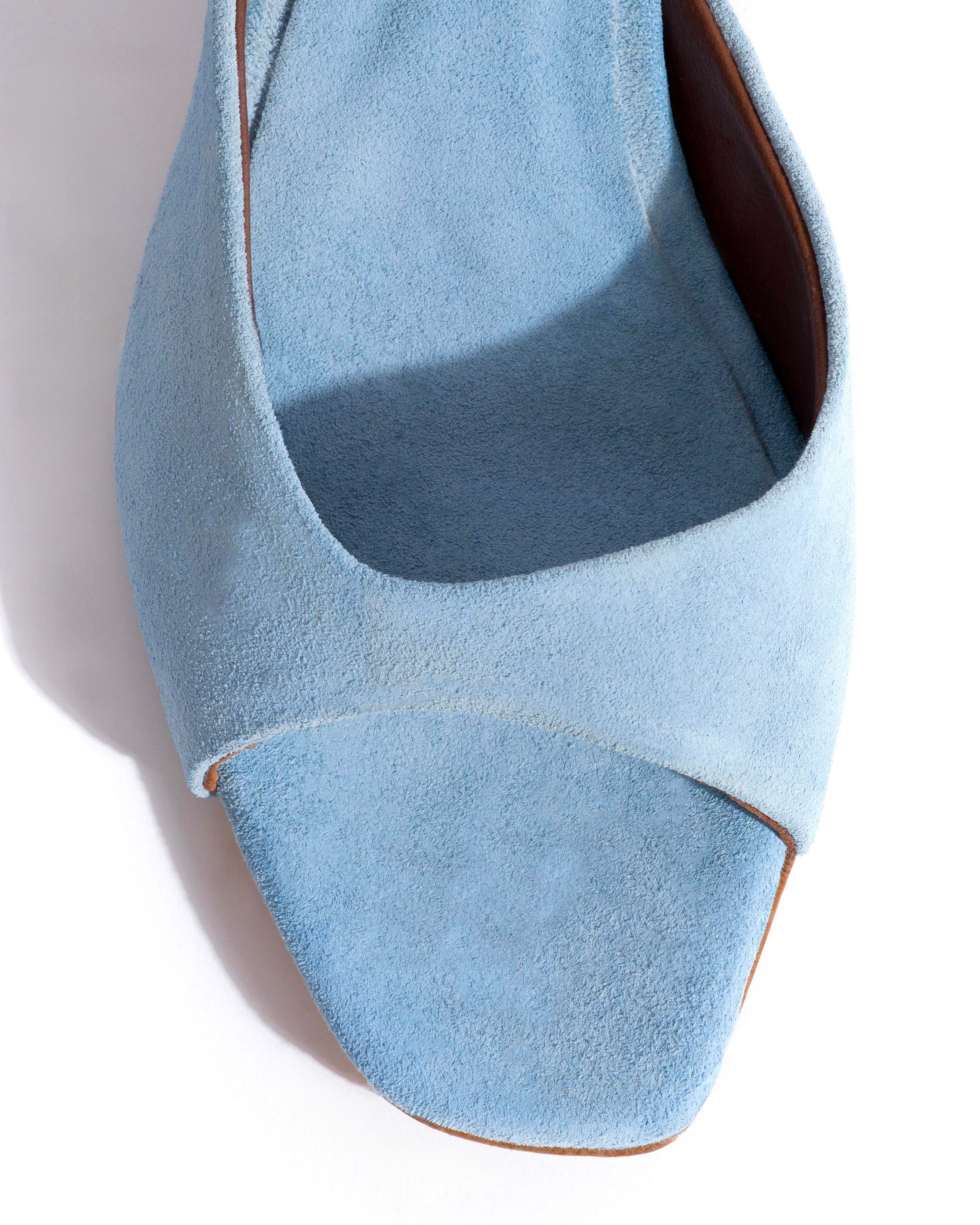 Mazy 55 Calf suede Porcelain blue - Image 5