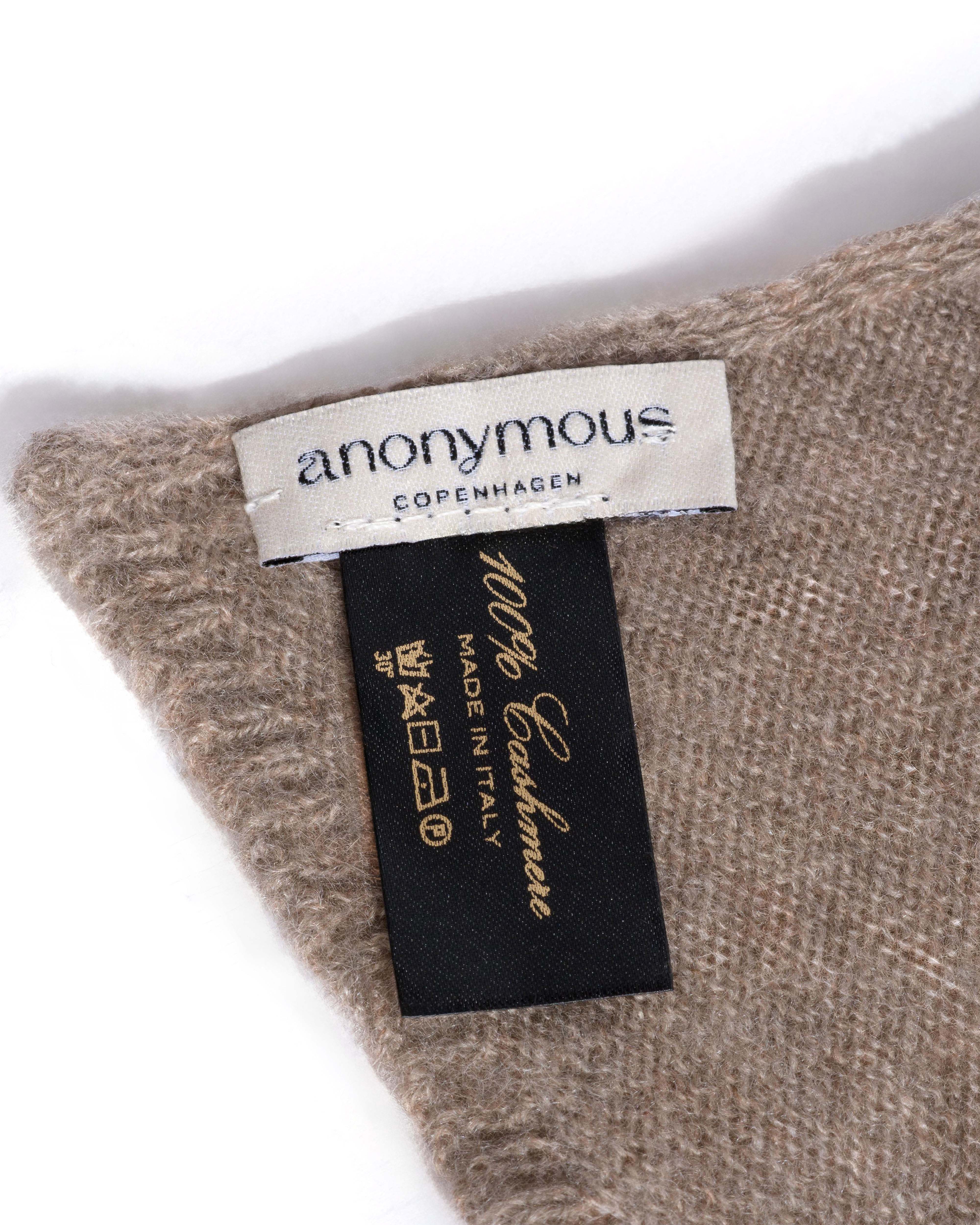 Mira cashmere square scarf 100% cashmere Dark taupe - Image 5