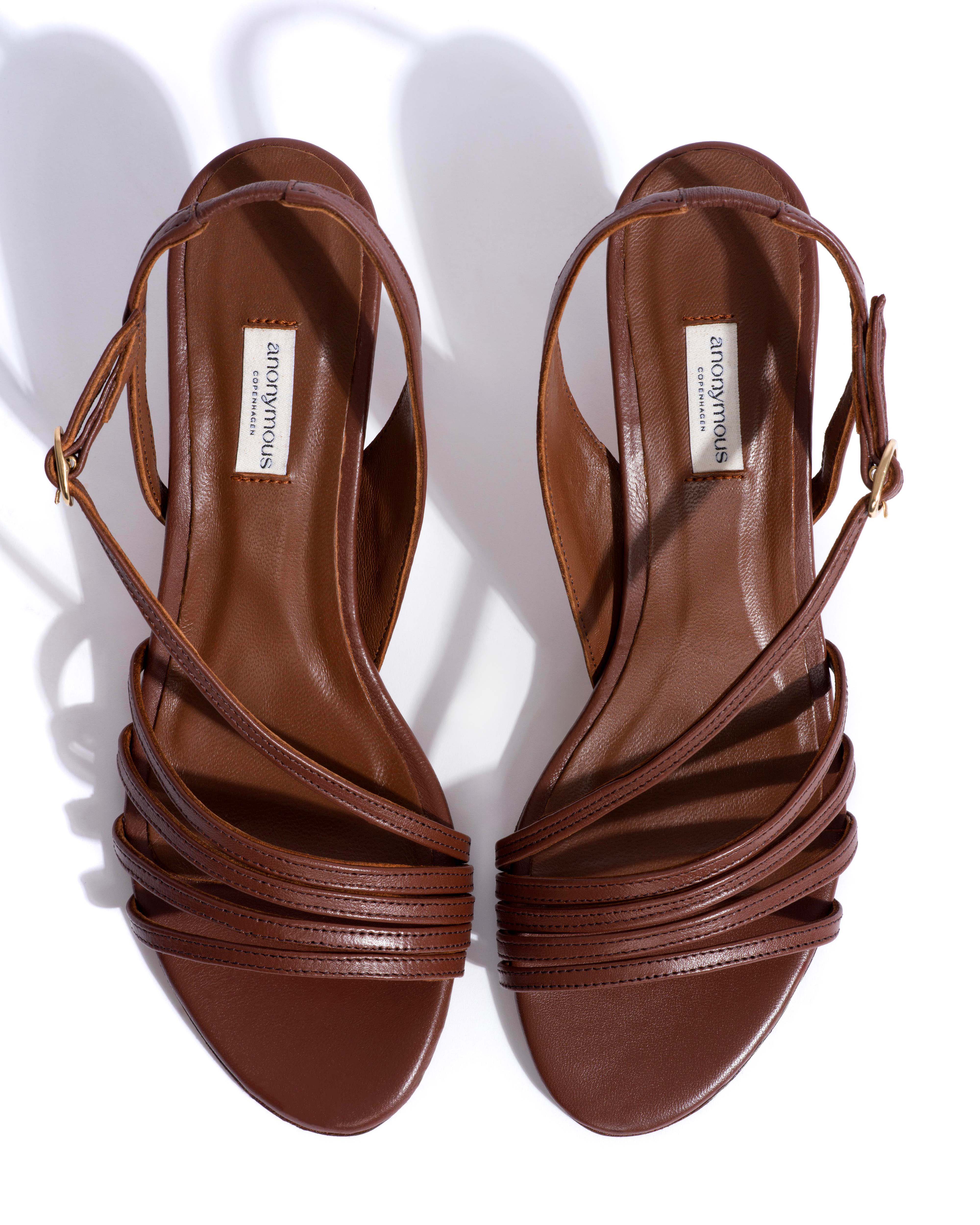 Naia 55 Shiny lamb Chocolate - Image 4