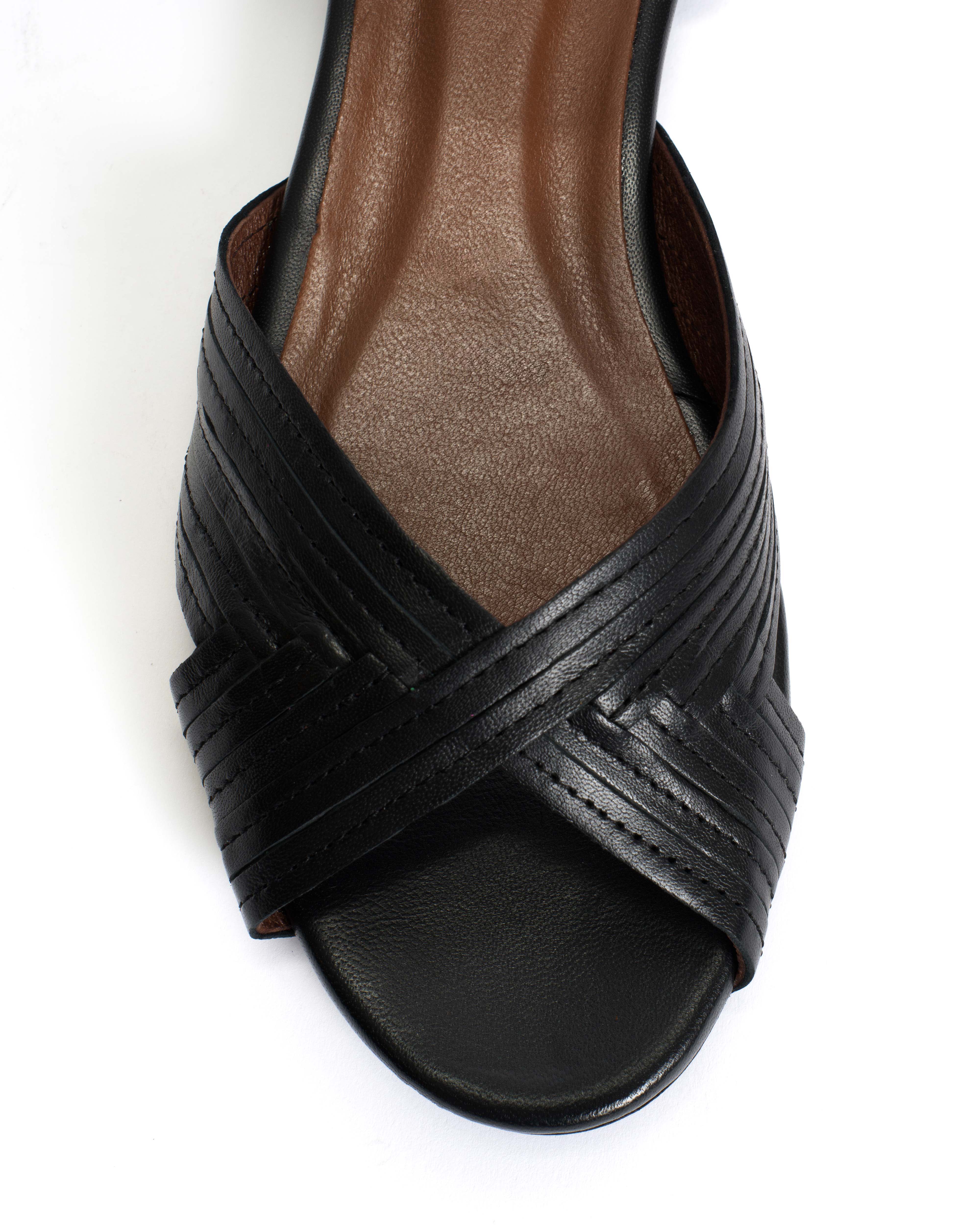 Niabi 10 Shiny lamb Black - Image 6