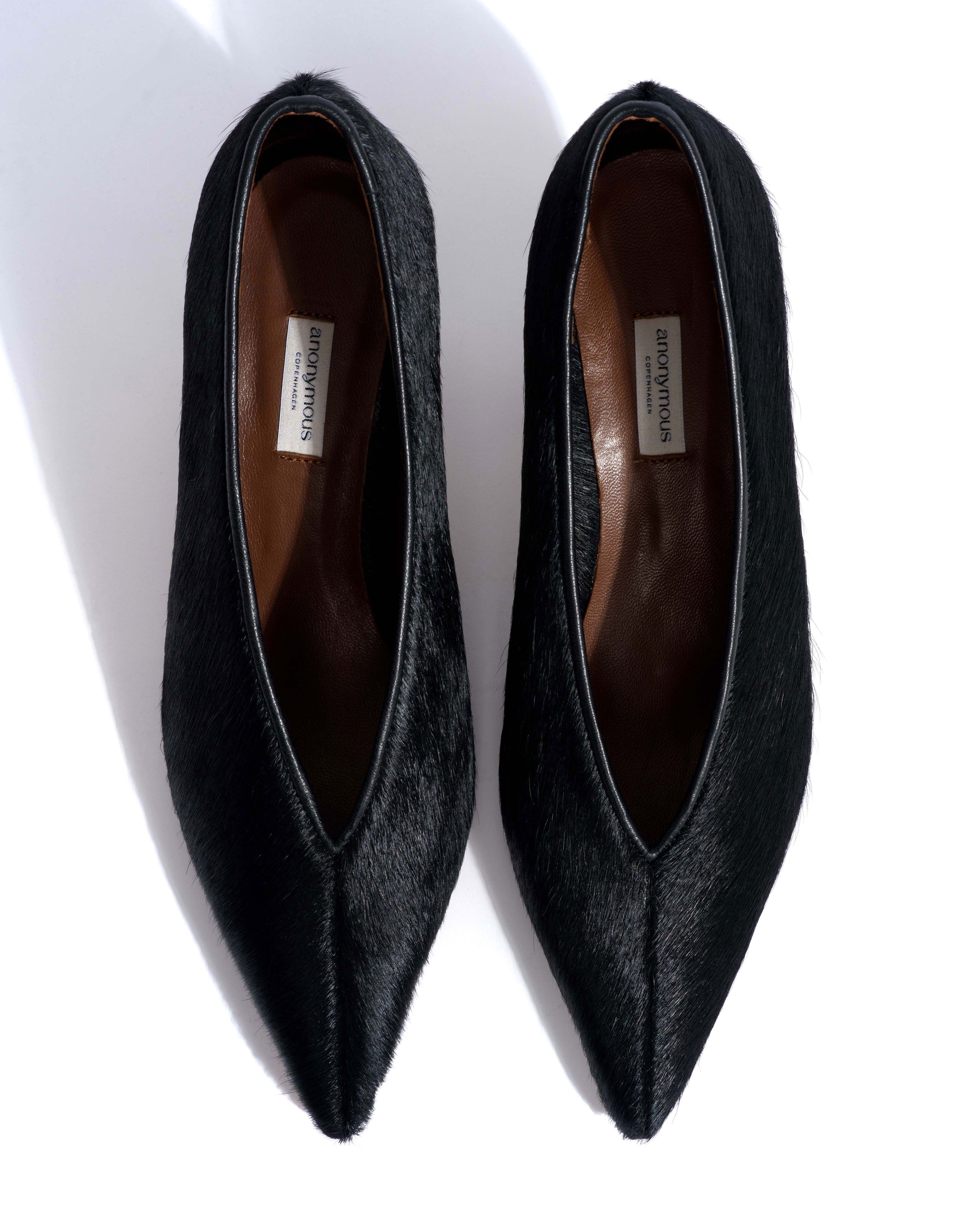 Phia 55 pin Calf hair Black - Image 4