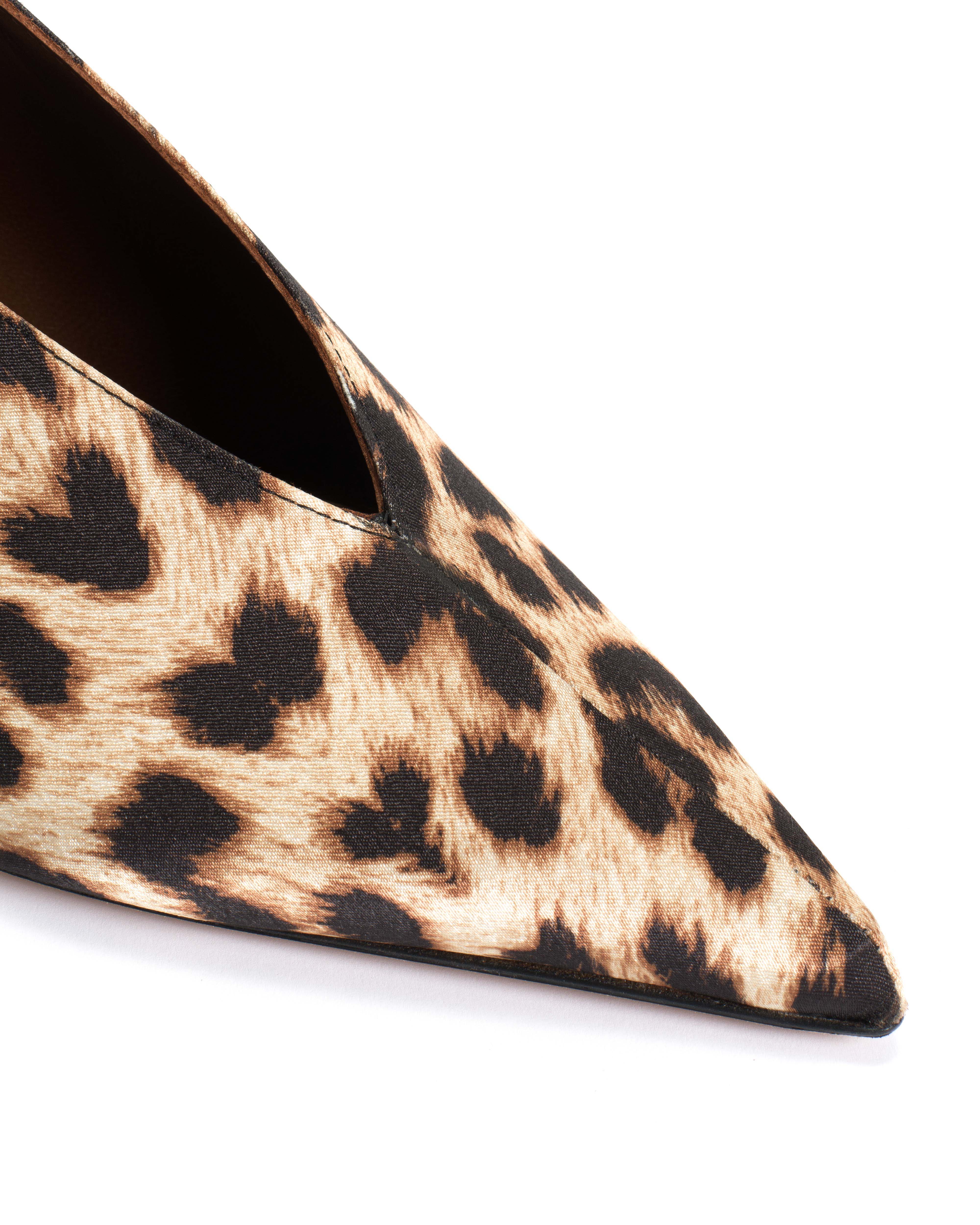 Phia 55 pin Satin print Leopard - Image 6