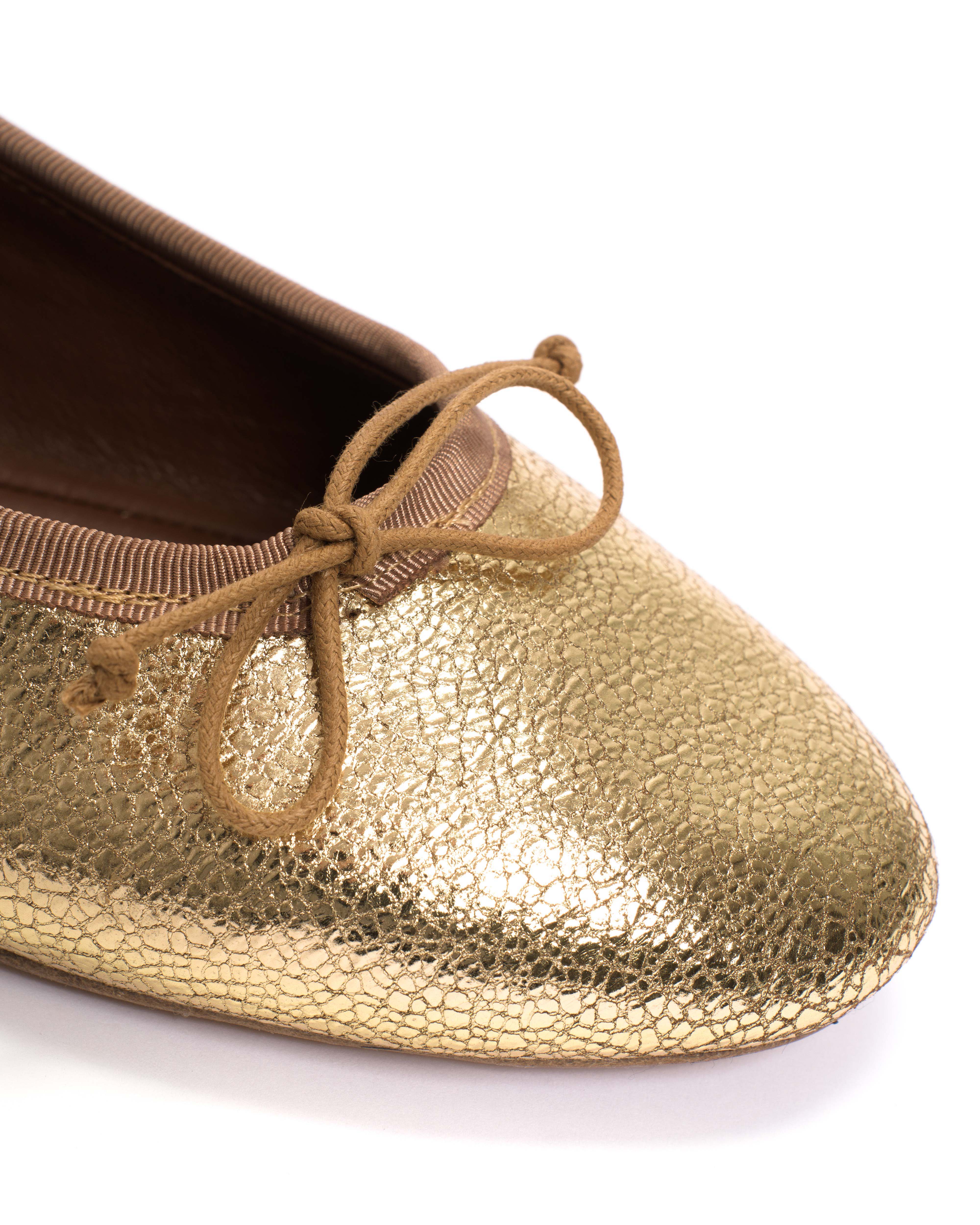 Rhina Crackled metallic goat Gold - Image 7