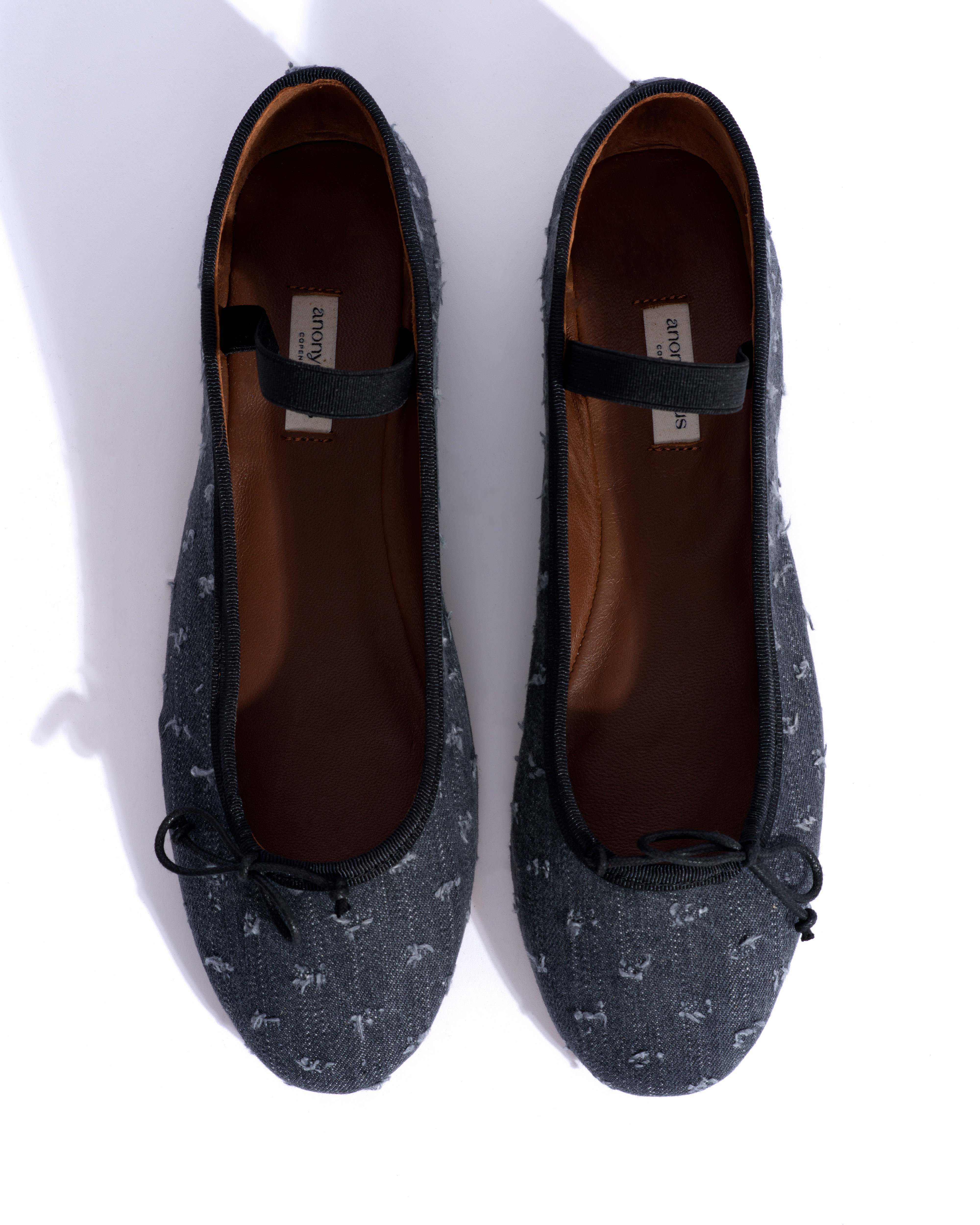 Rhina Denim Distressed washed black - Image 4