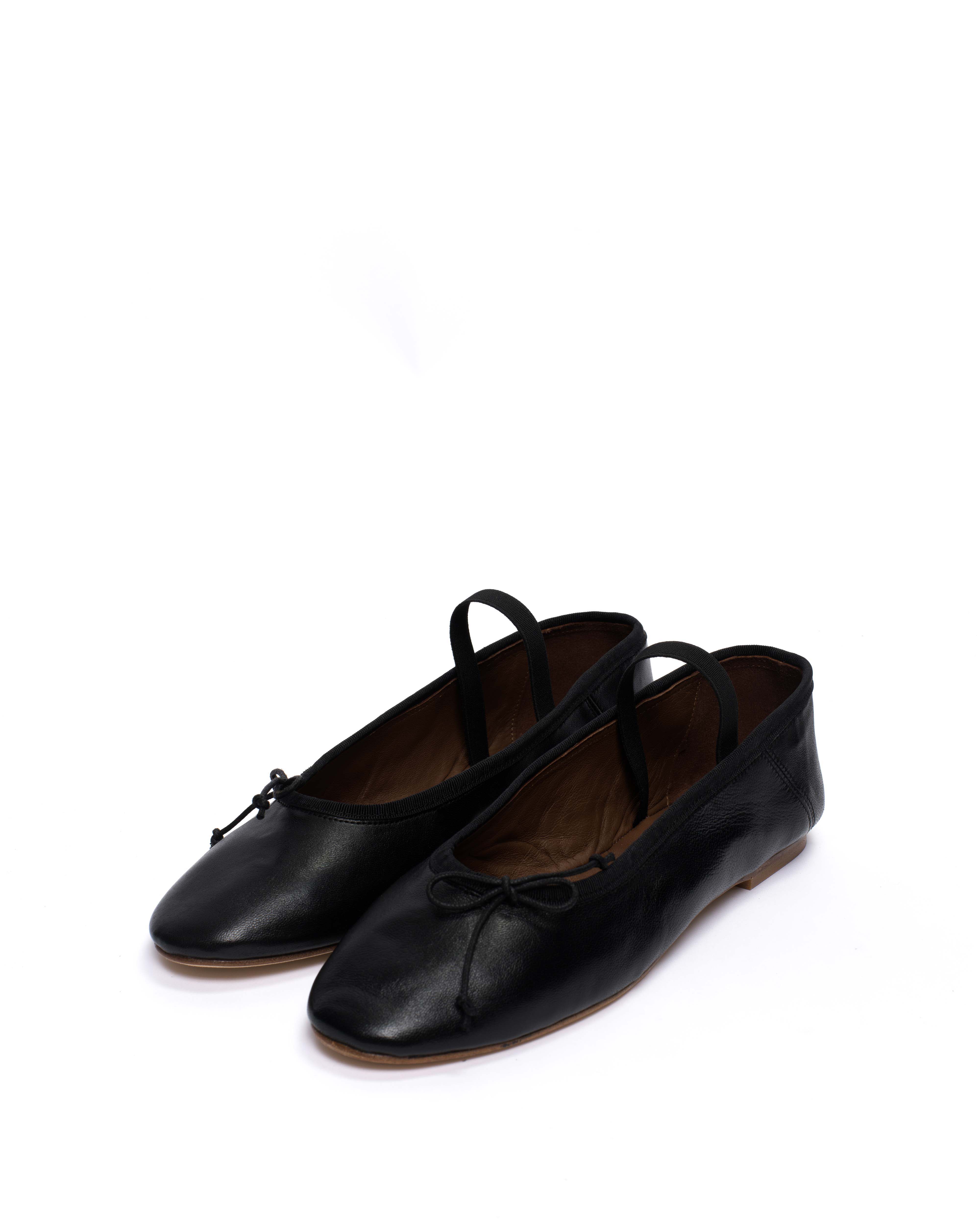 Rhina Silky lamb Black - Image 2