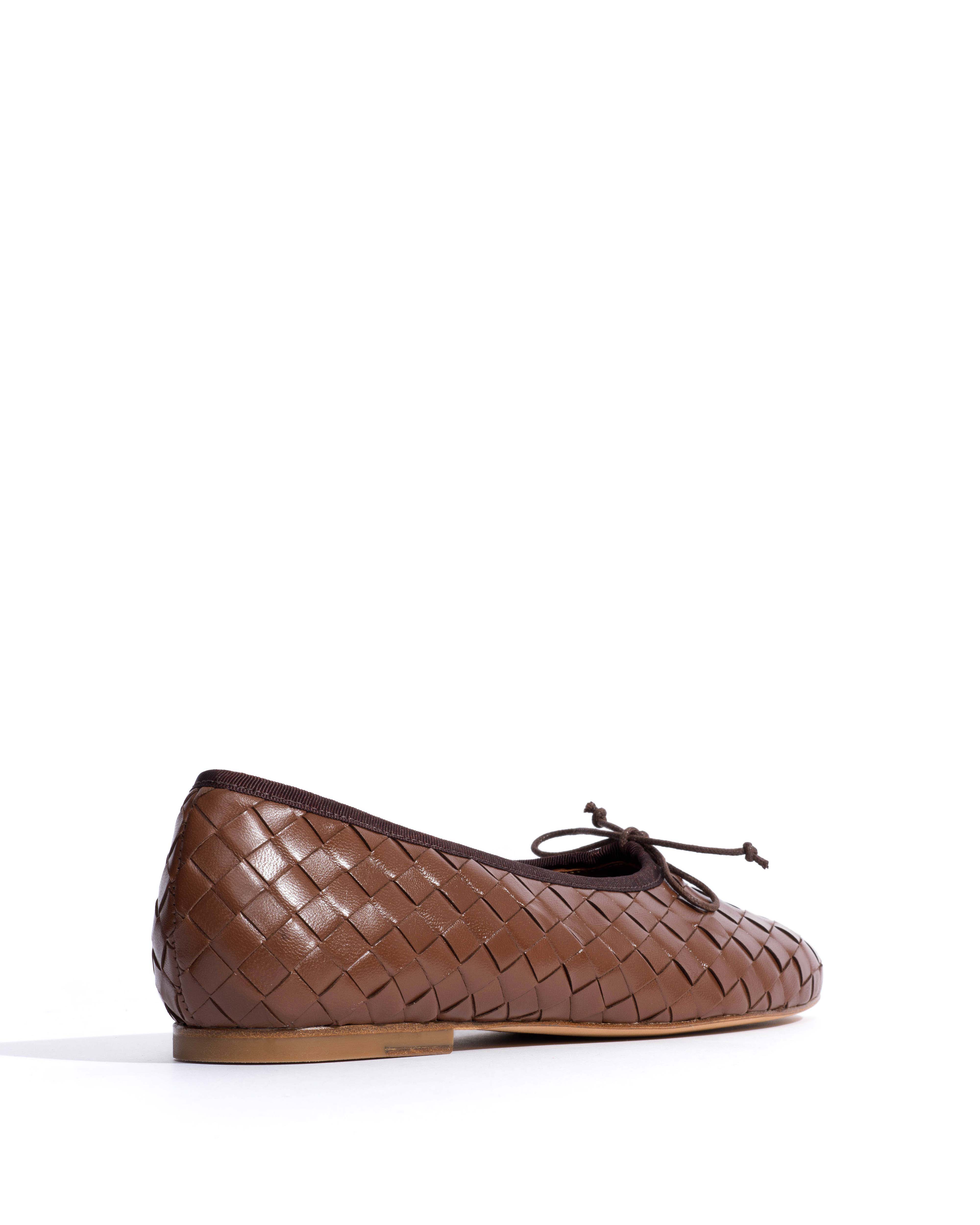 Sacha interlace Shiny lamb Chocolate - Image 3