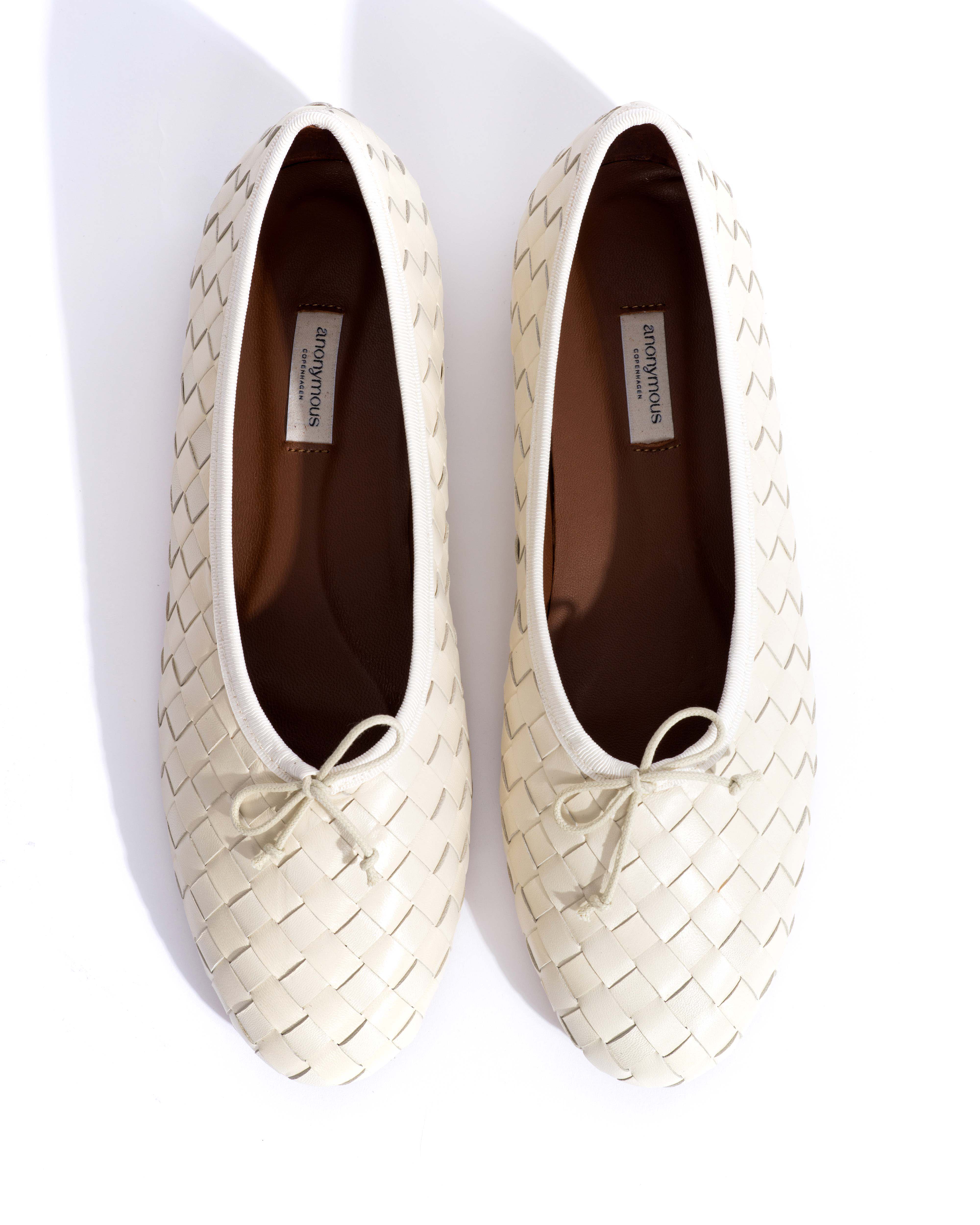 Sacha interlace Shiny lamb White sand - Image 5