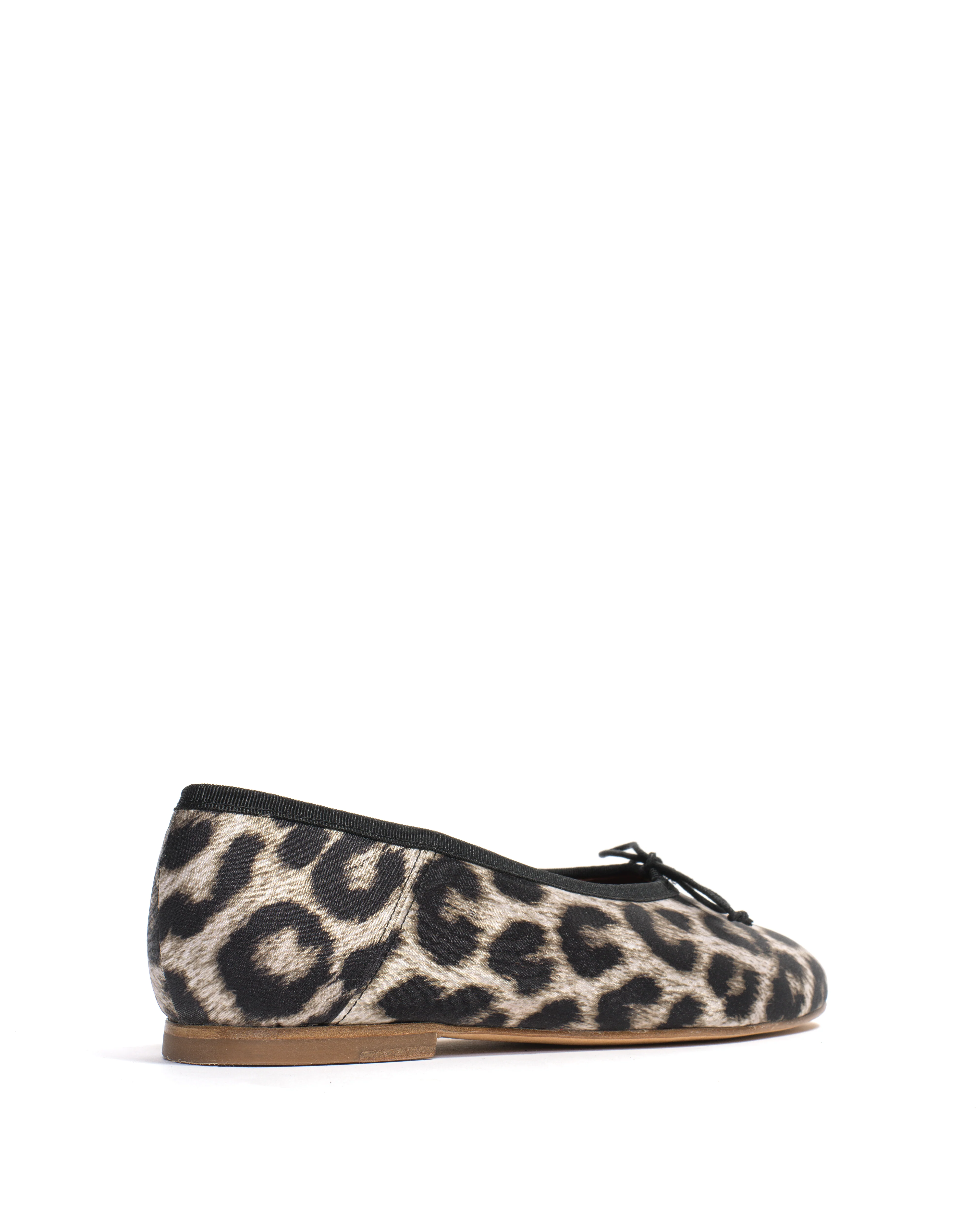 Sacha Satin print Snow leopard - Image 4