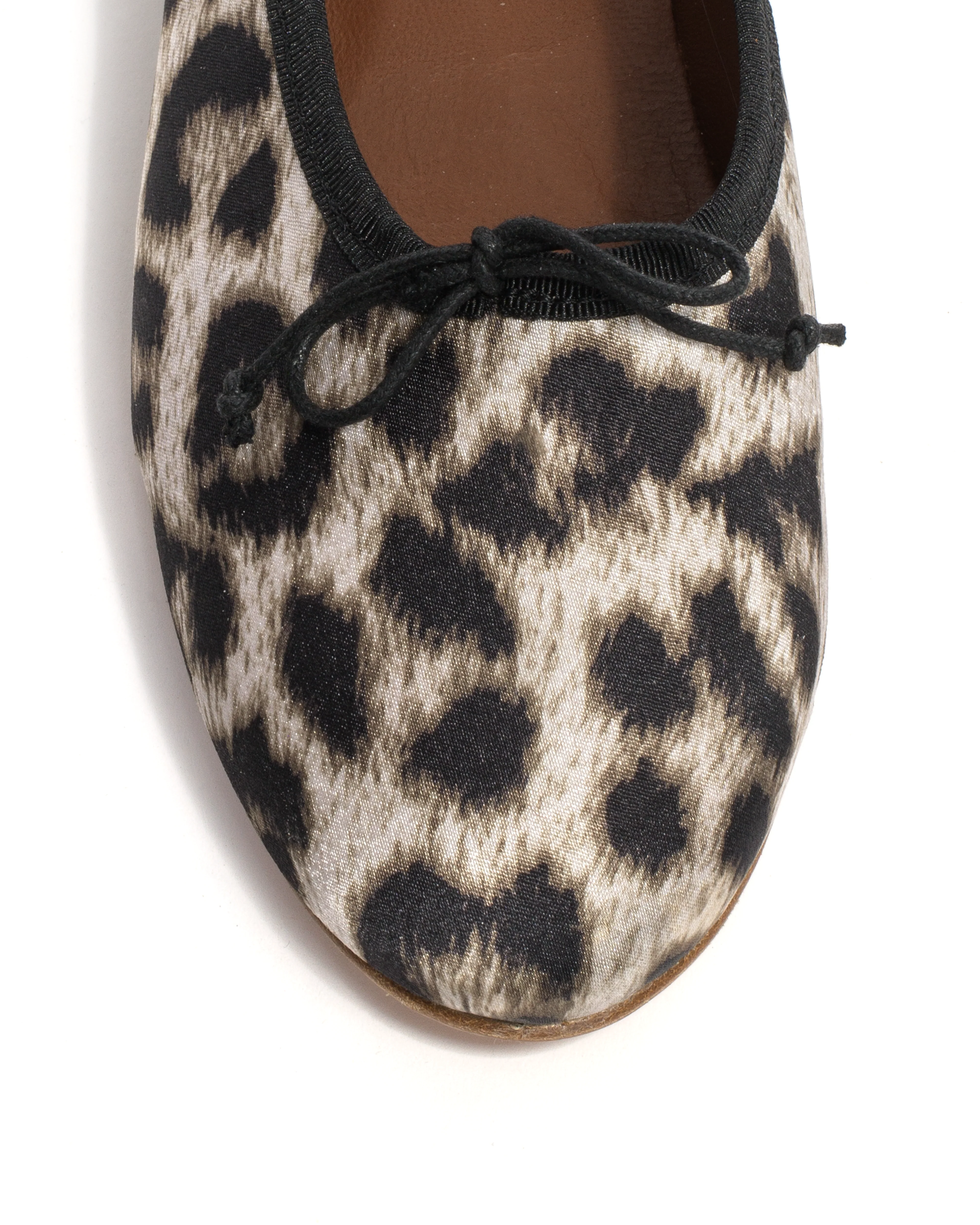 Sacha Satin print Snow leopard - Image 6