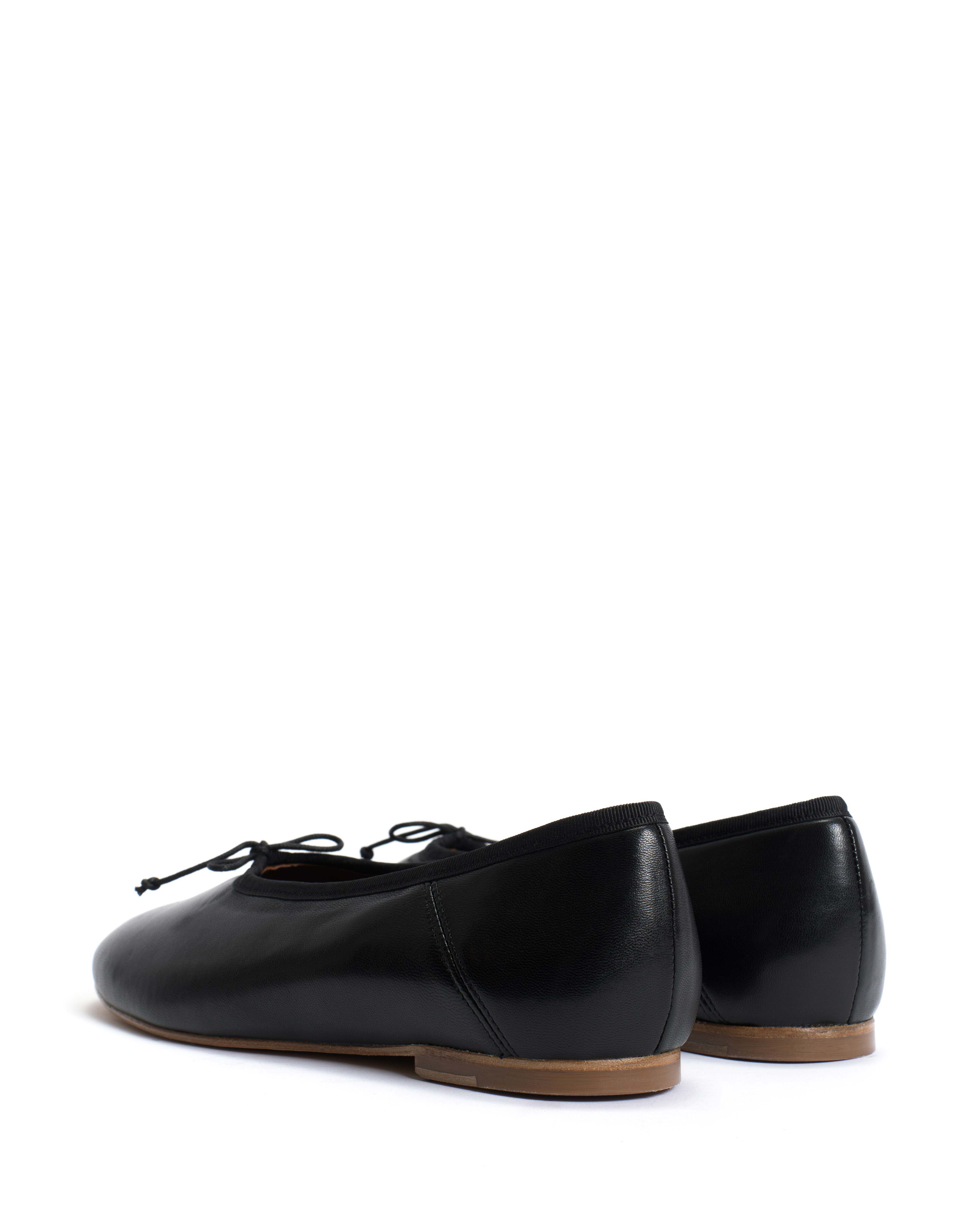 Sacha Shiny lamb Black - Image 4