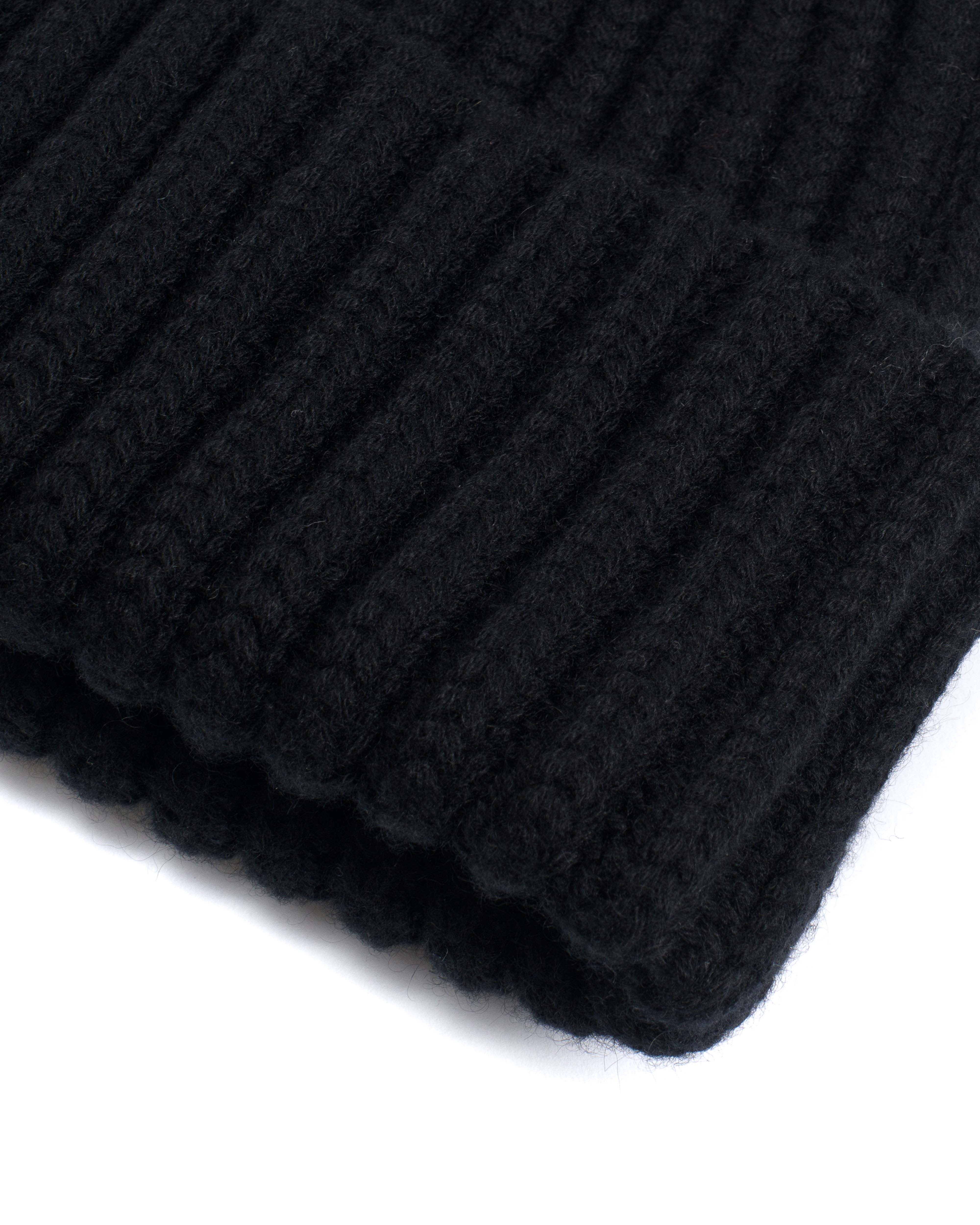 Sandra beanie 100% cashmere Black - Image 3